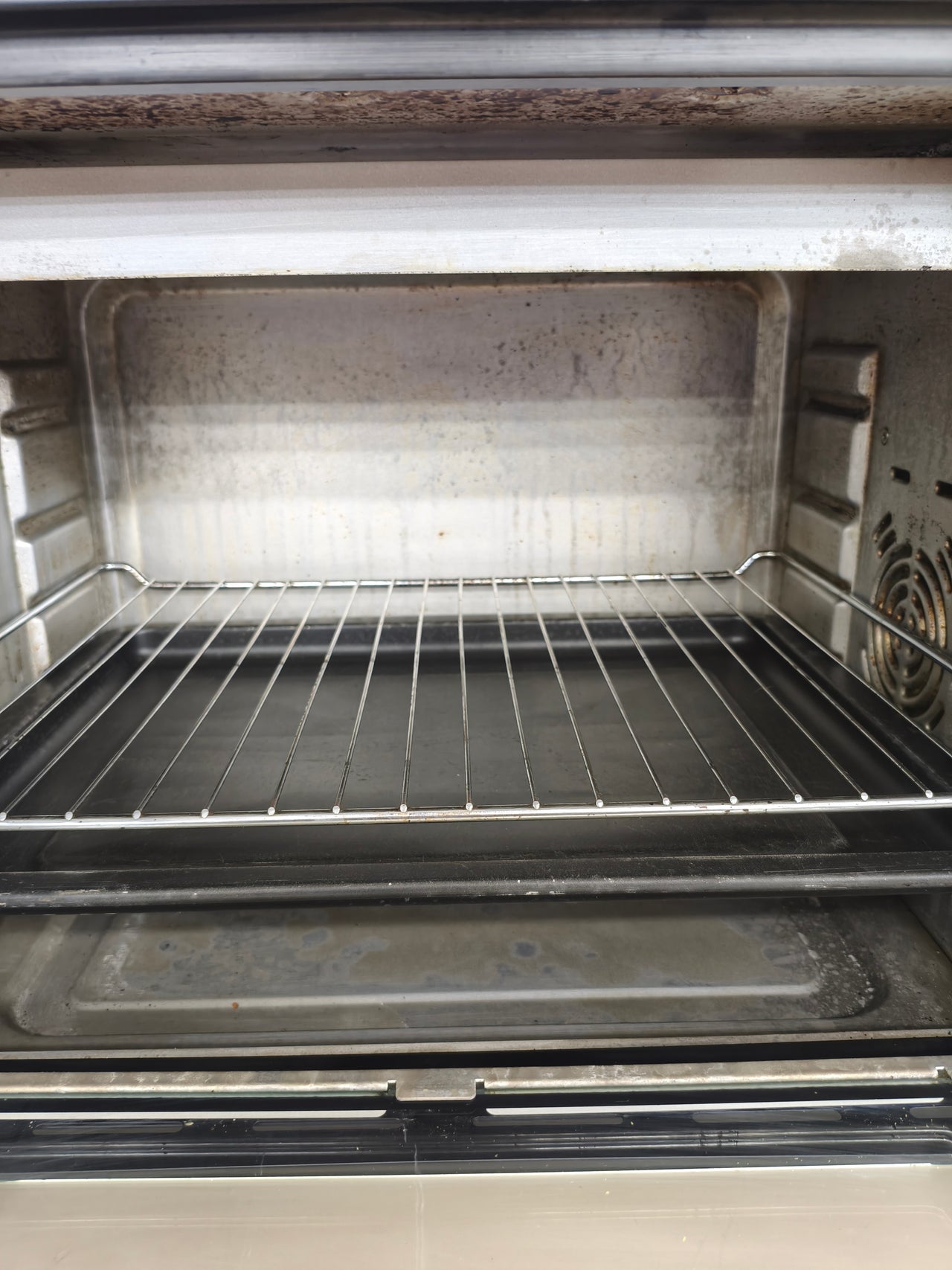 Horno de convección Moulinex Optimo 39L 6 modos negro