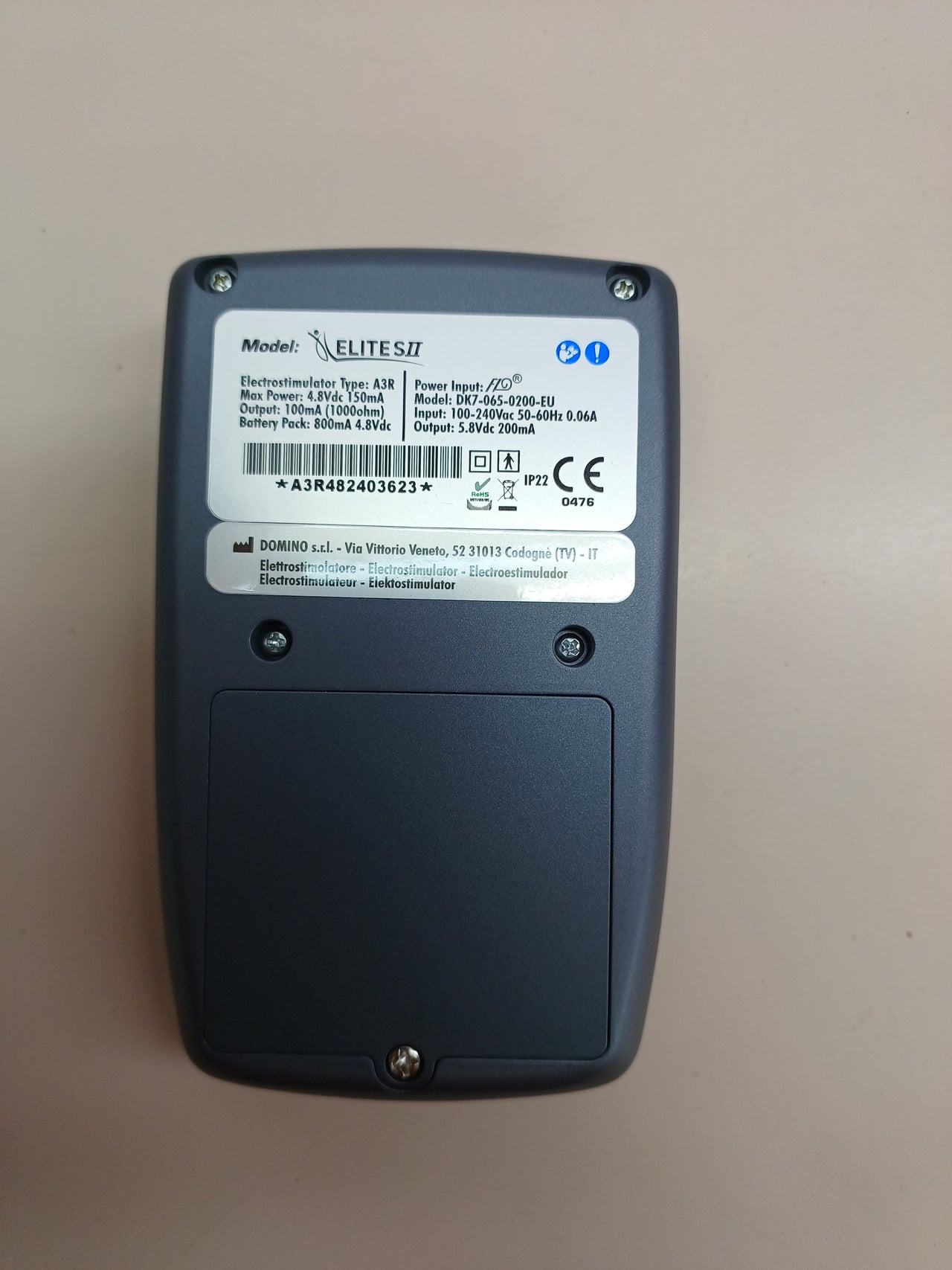 Electroestimulador de 2 Canales con 100 Globus Elite SII
