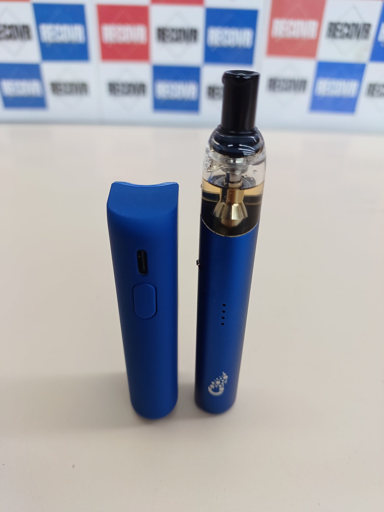 Vaporart Bubble Starter Kit Sigaretta Elettronica BLU LA CONFEZIONE NON CONTIENE LIQUIDI O RICARICHE
