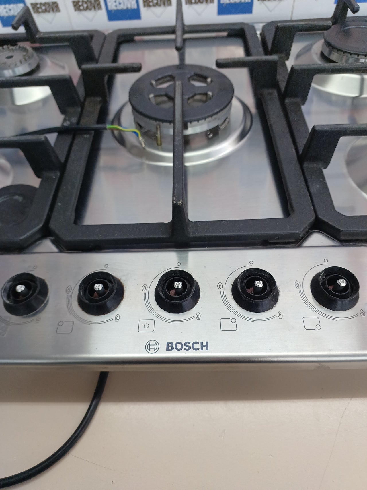 Placa de gas 75 cm acero inoxidable Serie 4 Bosch