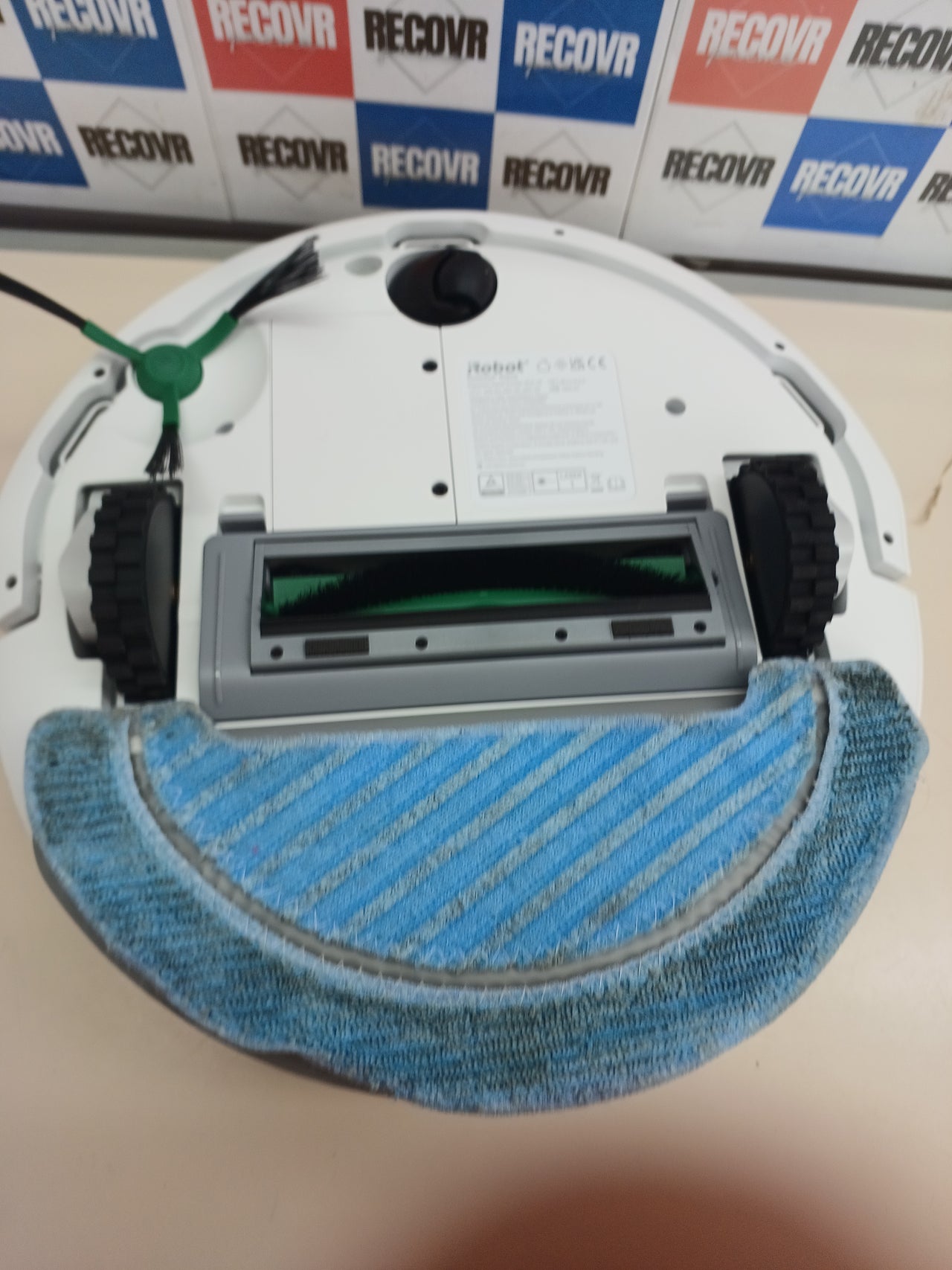 Robot aspirador con autovaciado 7000 Pa – iRobot