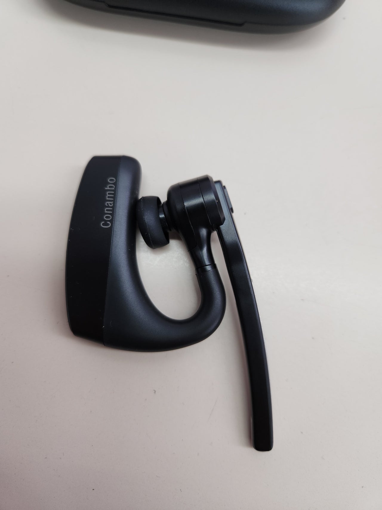 Auricular Bluetooth 16 horas con micrófono CVC 8.0 y ENC Conambo V5.2
