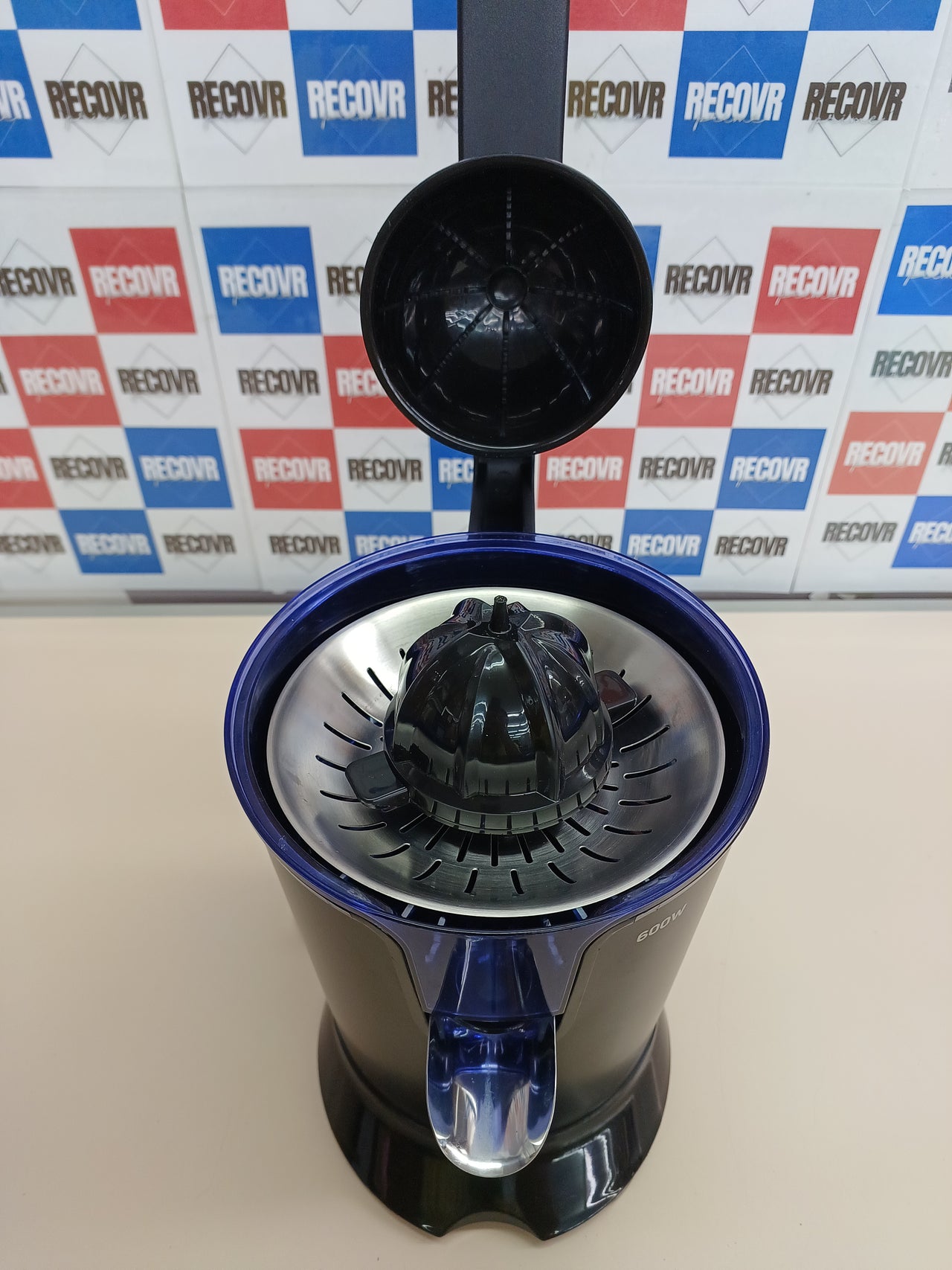 Exprimidor Eléctrico Taurus SQ601X 0,65L Acero