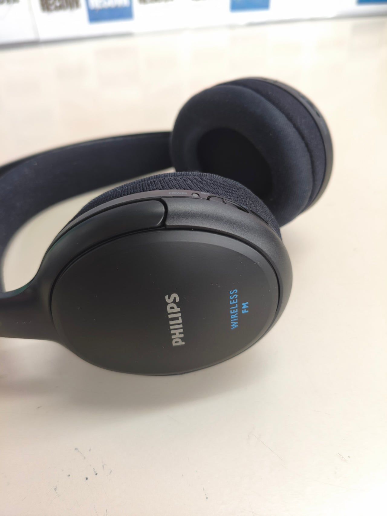 Auriculares TV inalámbricos Philips SHC5200 HiFi FM