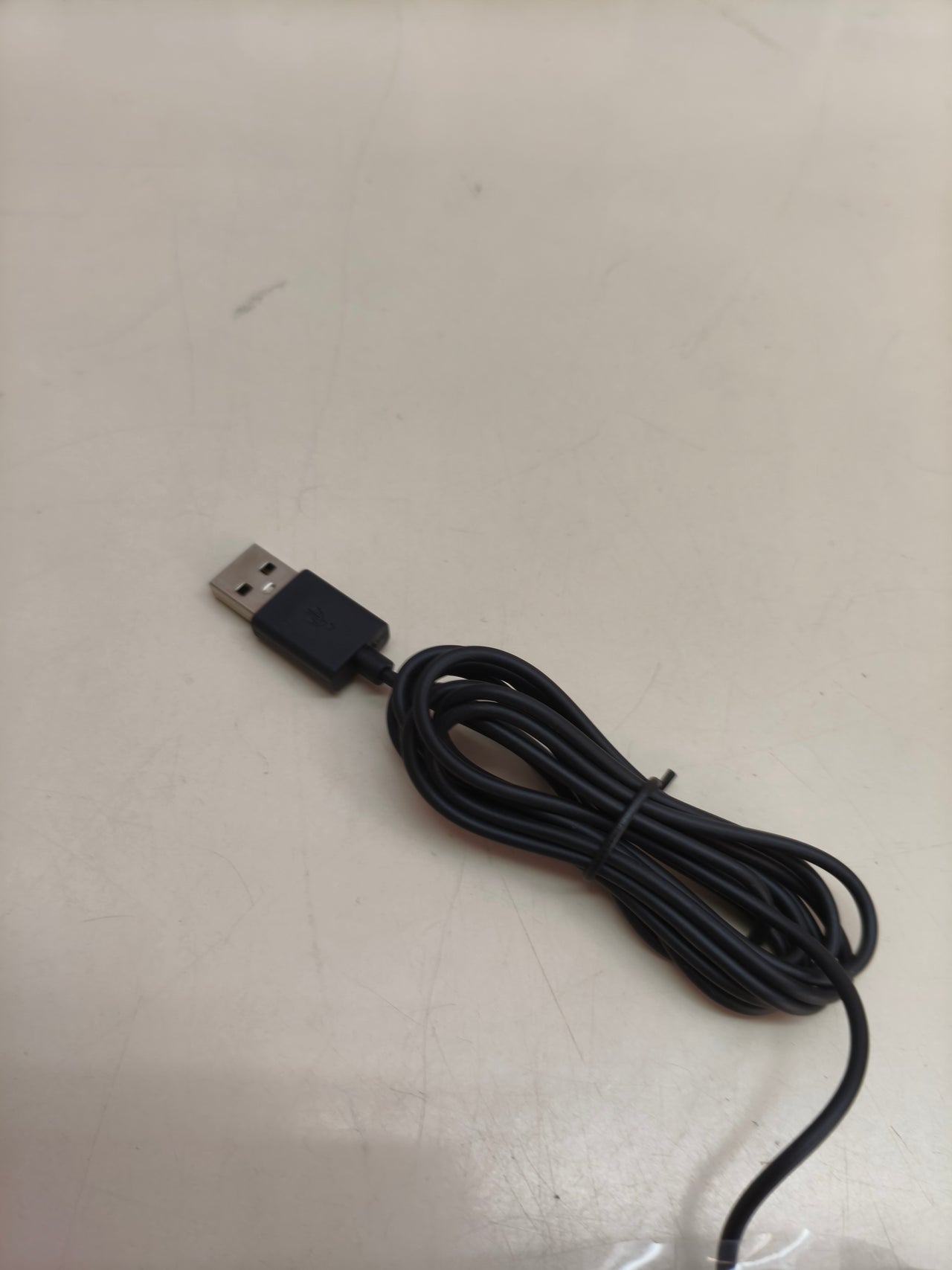 Ratón con cable HP 1000, 1200 PPP, negro