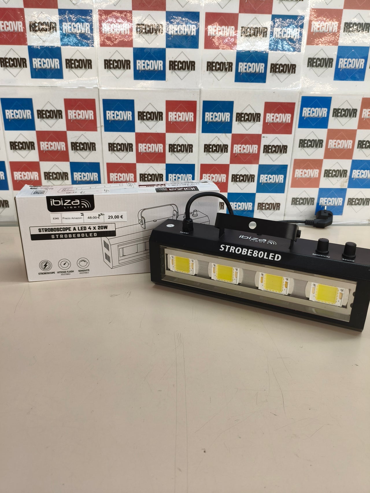 Luz estroboscópica LED Ibiza STROBE80LED de 80 W