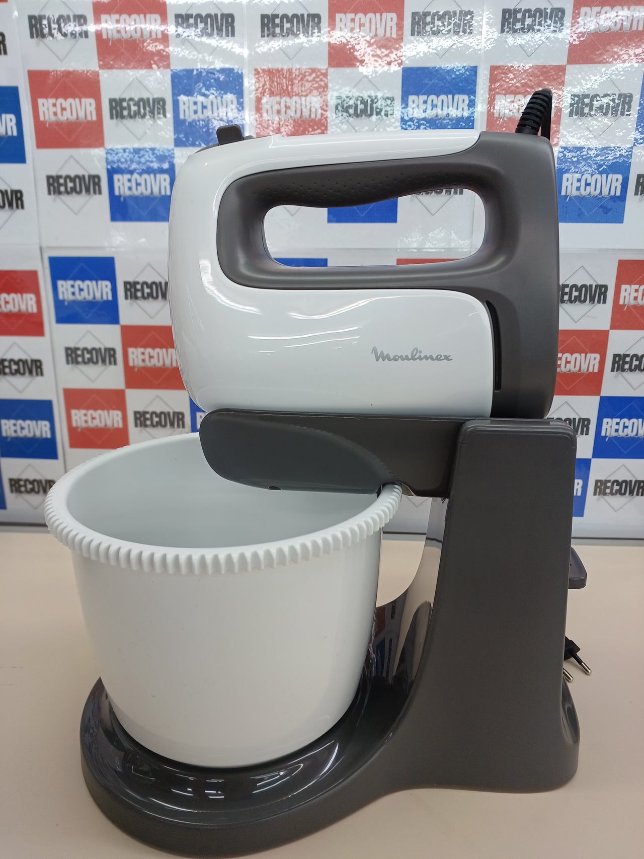 Batidora 2,5 L, 5 velocidades eléctrica, con varillas y ganchos amasadores de acero inoxidable para mezclar, batir y montar, recipiente autoajustable  y ajuste turbo Moulinex