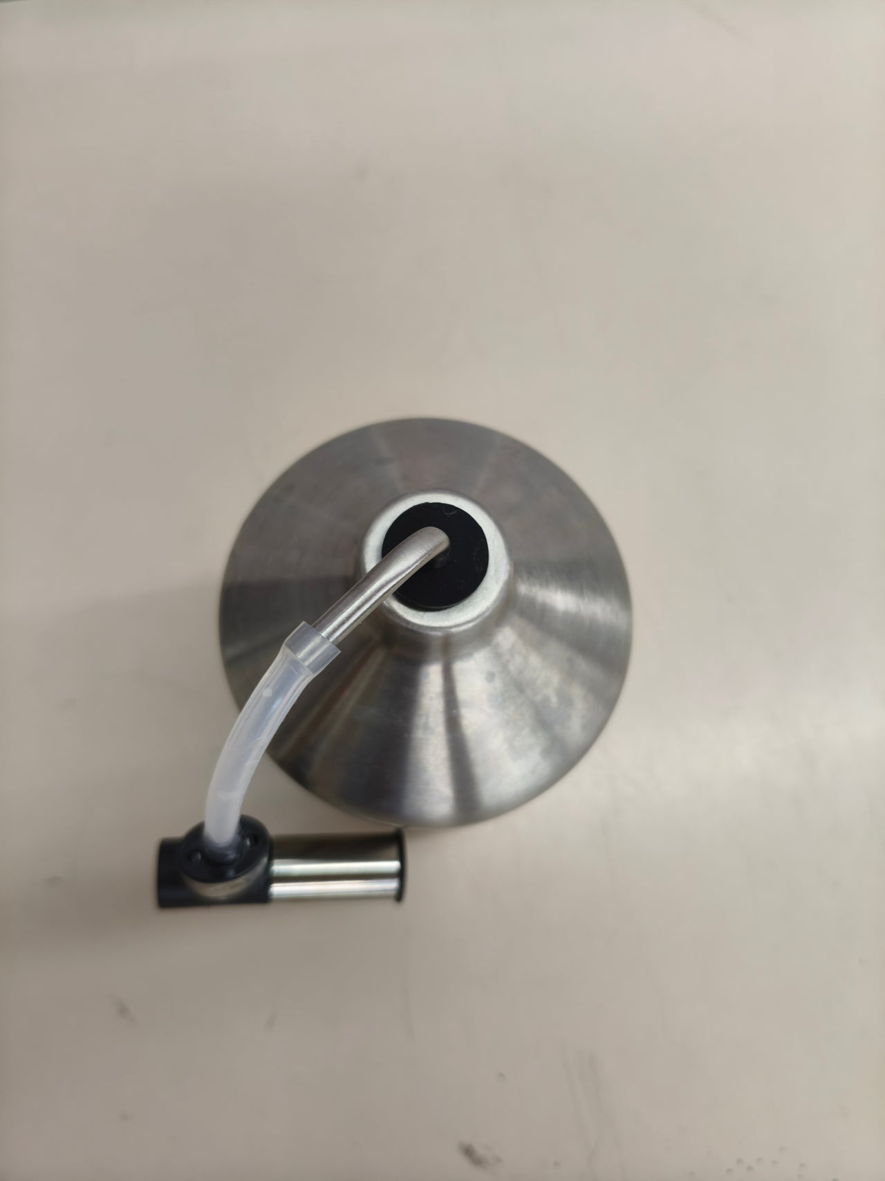 Jarra de leche para espumar y vaporizar.