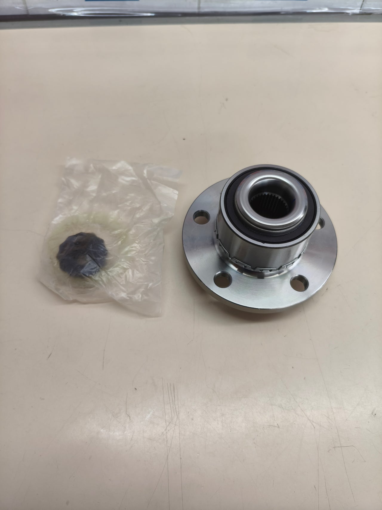 Kit de rodamiento de rueda con buje