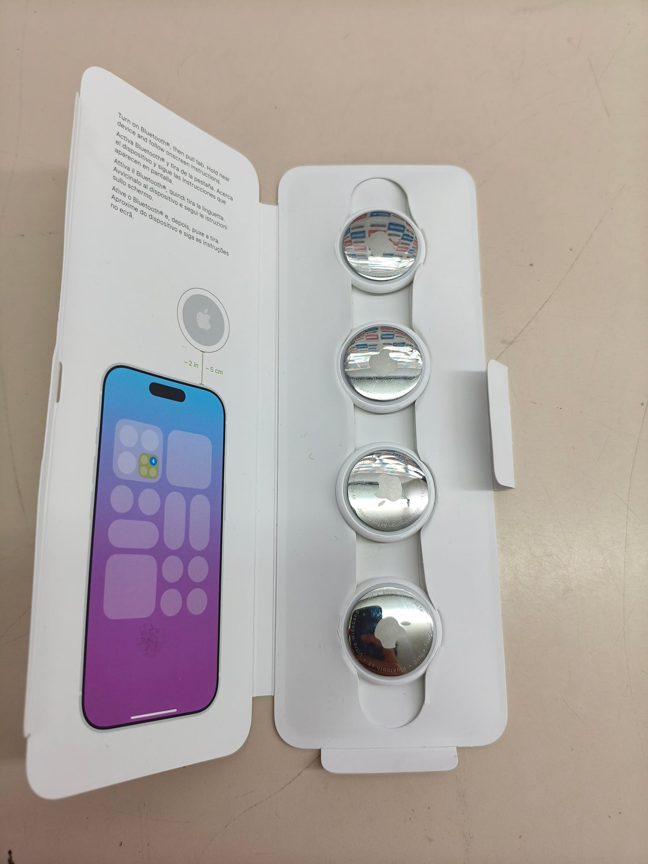Apple airtags pack 4  localizadores  2ª gen para llaves y objetos