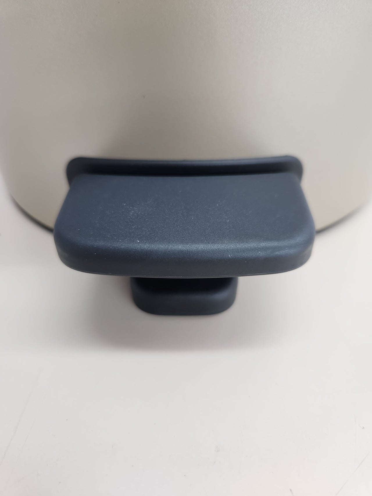 Cubo de Basura 5L Brabantia NewIcon