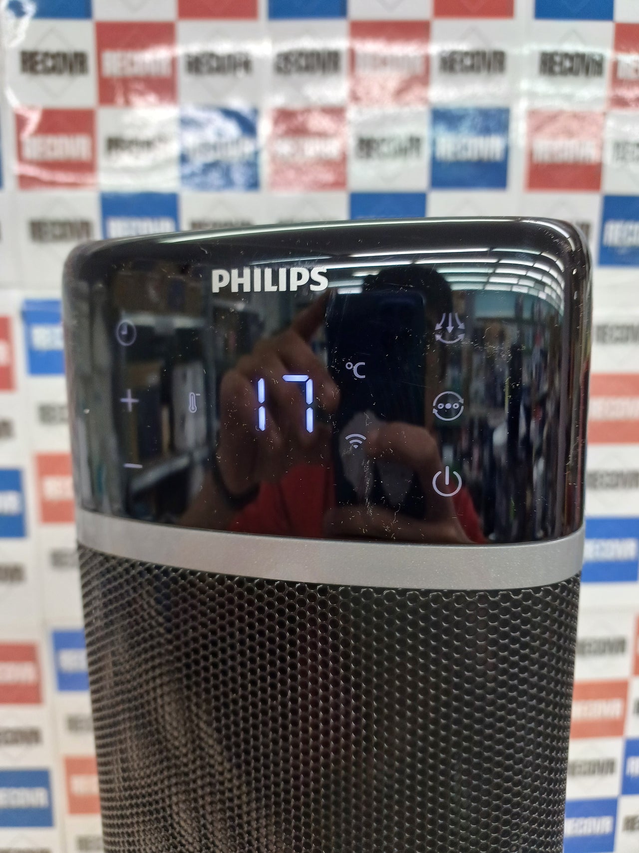 Calefactor torre Philips 2000W conectado