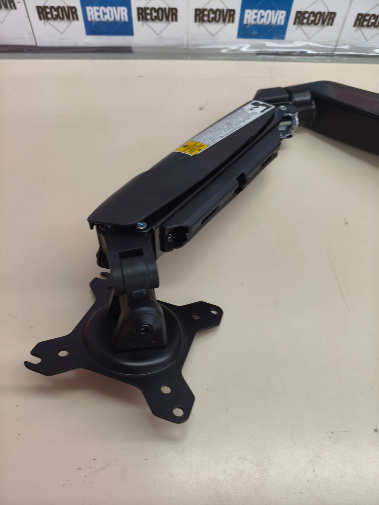 Soporte de escritorio para monitor de ordenador