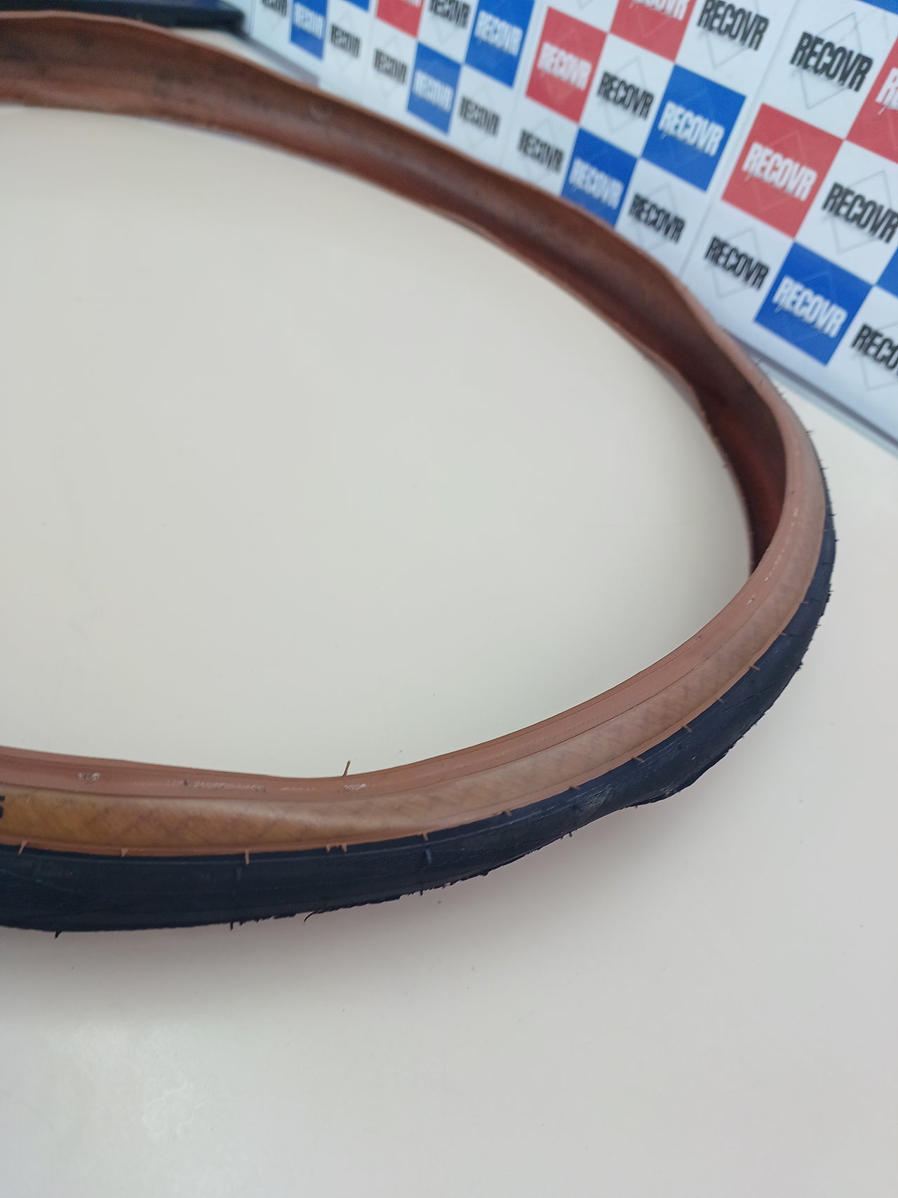 Neumático Schwalbe Pro One TLE EVO 700x30C
