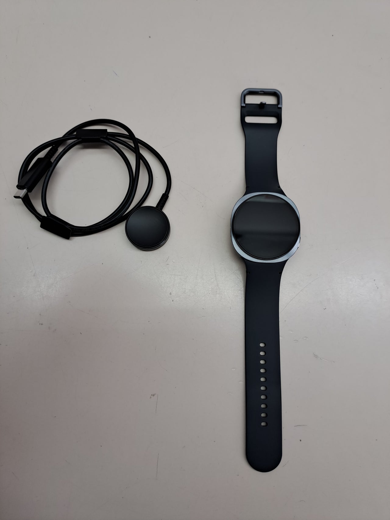 Smartwatch Samsung Galaxy Watch8 LTE 44 mm gris oscuro