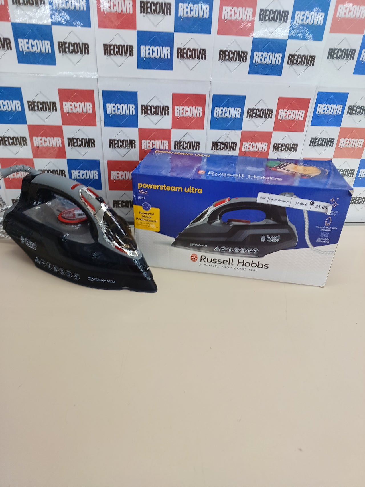 Plancha 3100W vapor 210g suela cerámica – Russell Hobbs