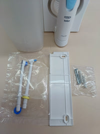 Thumbnail for Oral-B Centro De Salud Bucal Irrigador: Irrigador Dental, 1 Cabezal Oxyjet y 1 Cabezal Water Jet, Regalos Orginales