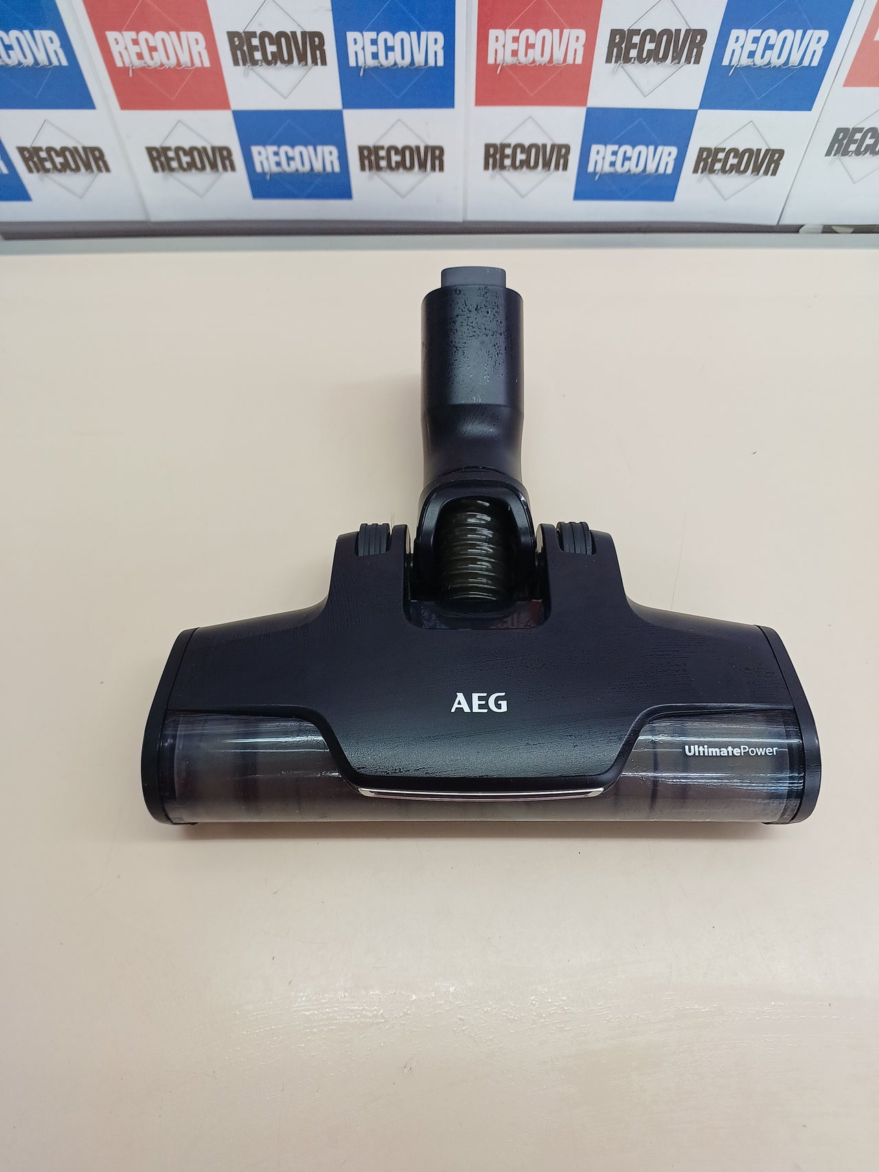 Cepillo AEG UltimatePower AZE156 Suelos Duros