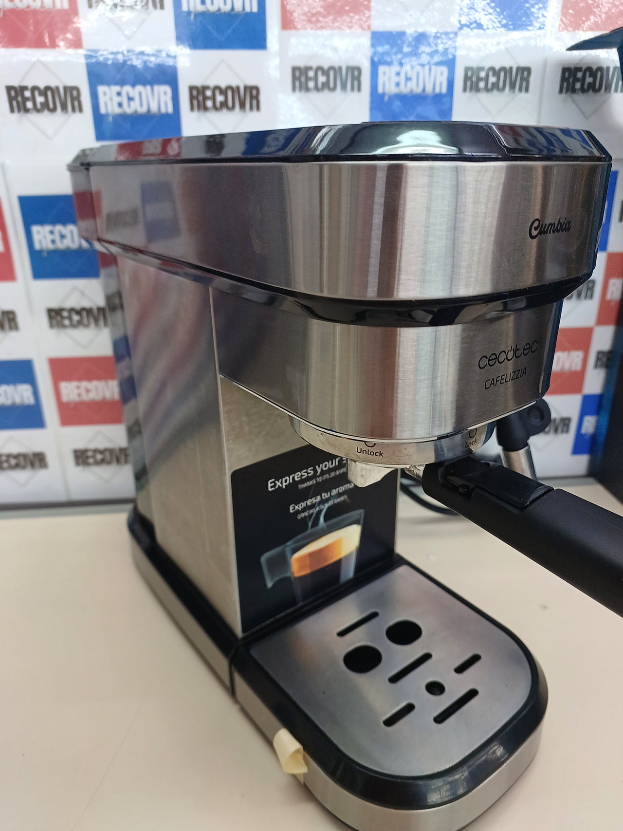 Cafetera espresso y cappuccino 20 bares 1350 W 1,2 L – Cecotec