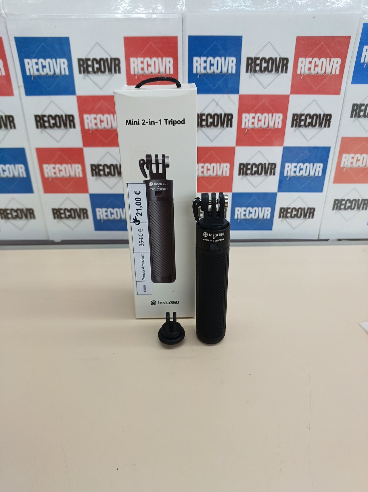 Mini Trípode 2 en 1 Insta360 X3/X4/X5/Go