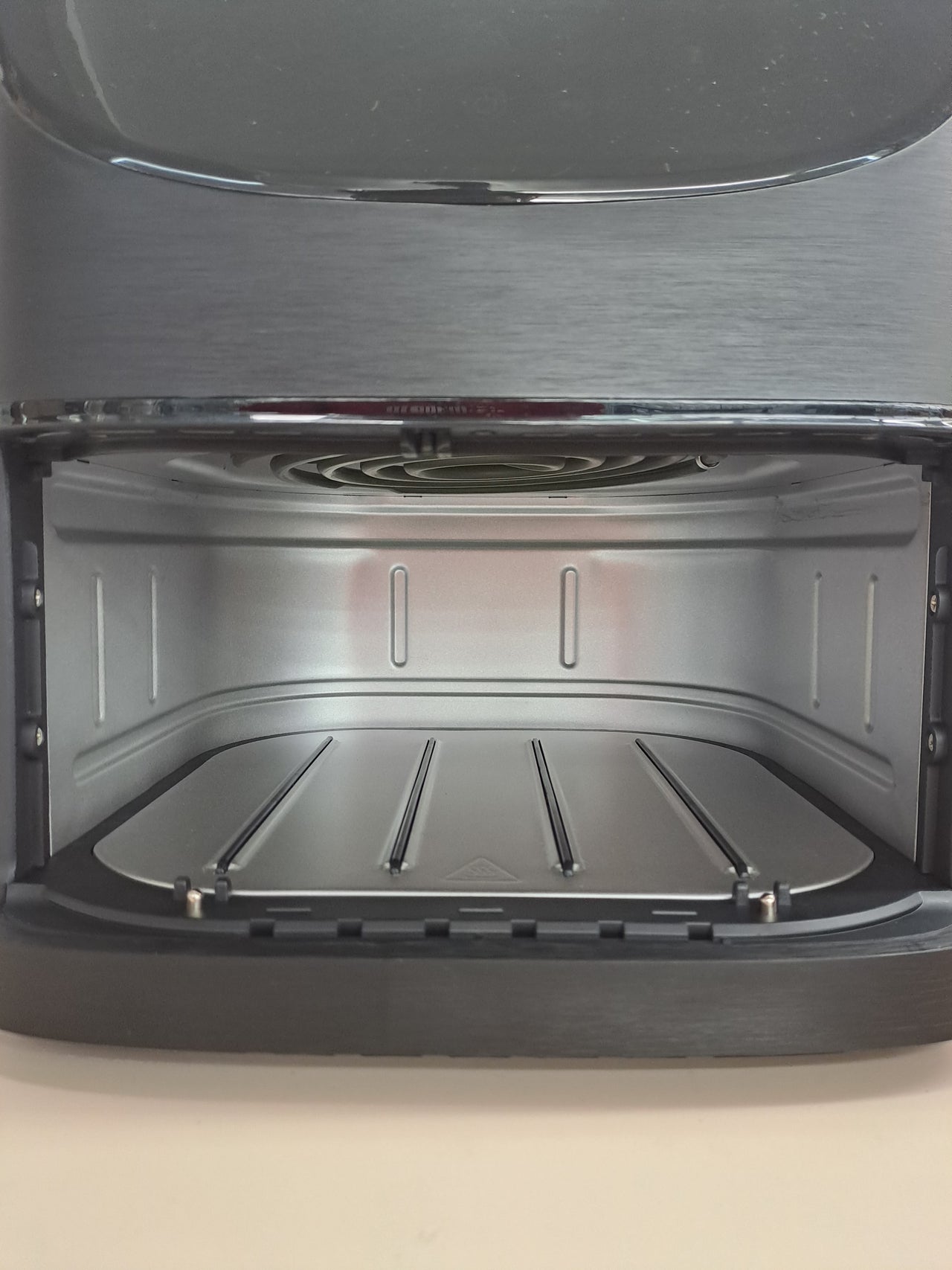 Freidora aire 5,7 L 1700 W interior metálico – Cosori