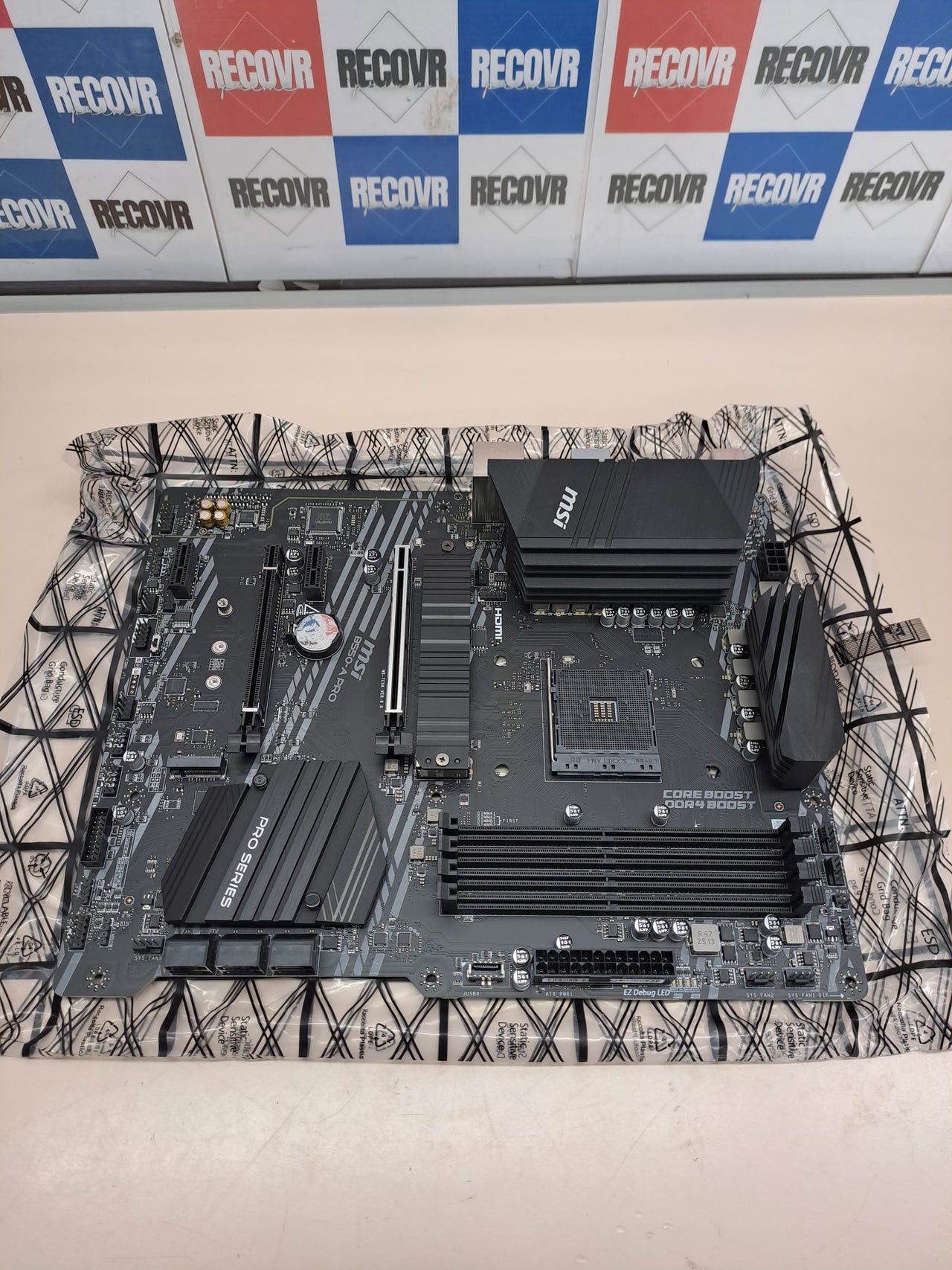 Placa base MSI B550 para procesadores AMD Ryzen AM4