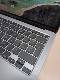 MacBook Air 13” M1 8GB 512GB gris espacial Apple