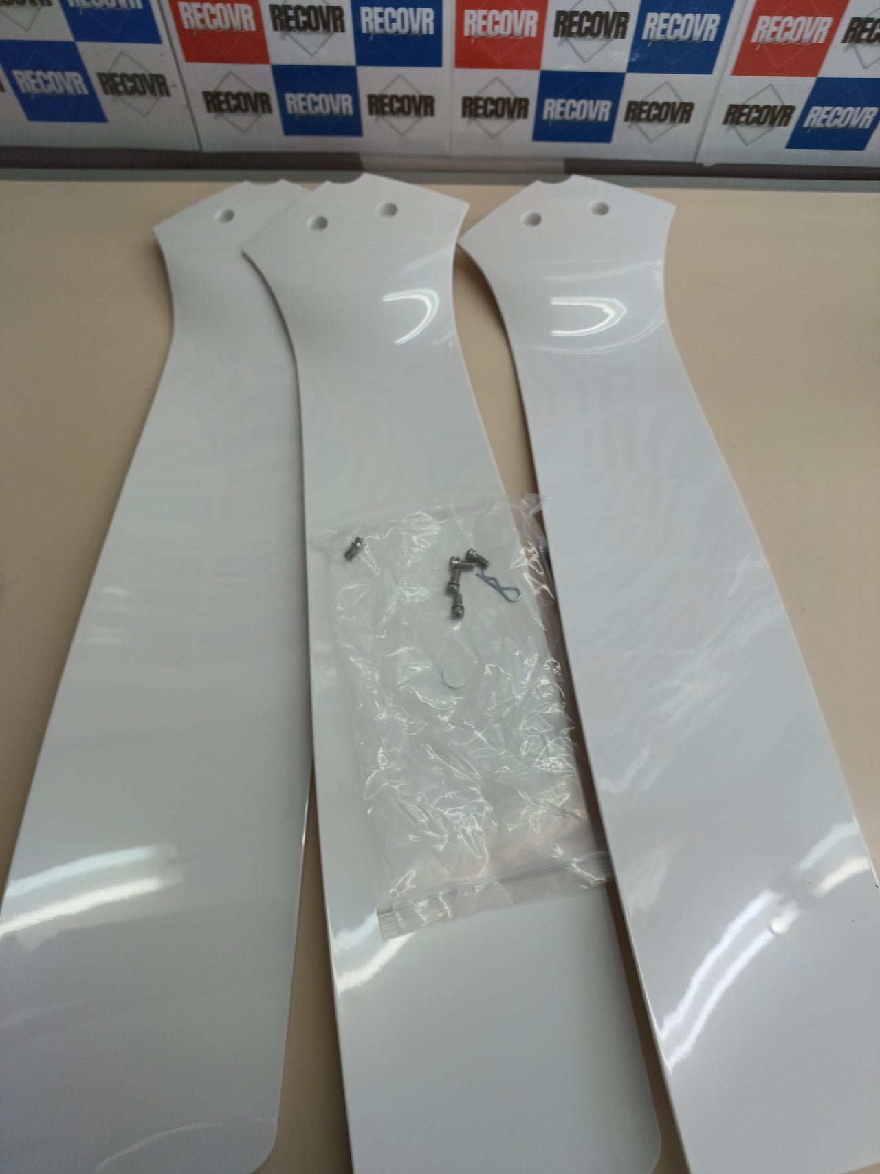 Ventilador techo 132 cm con luz 6 velocidades Reiga