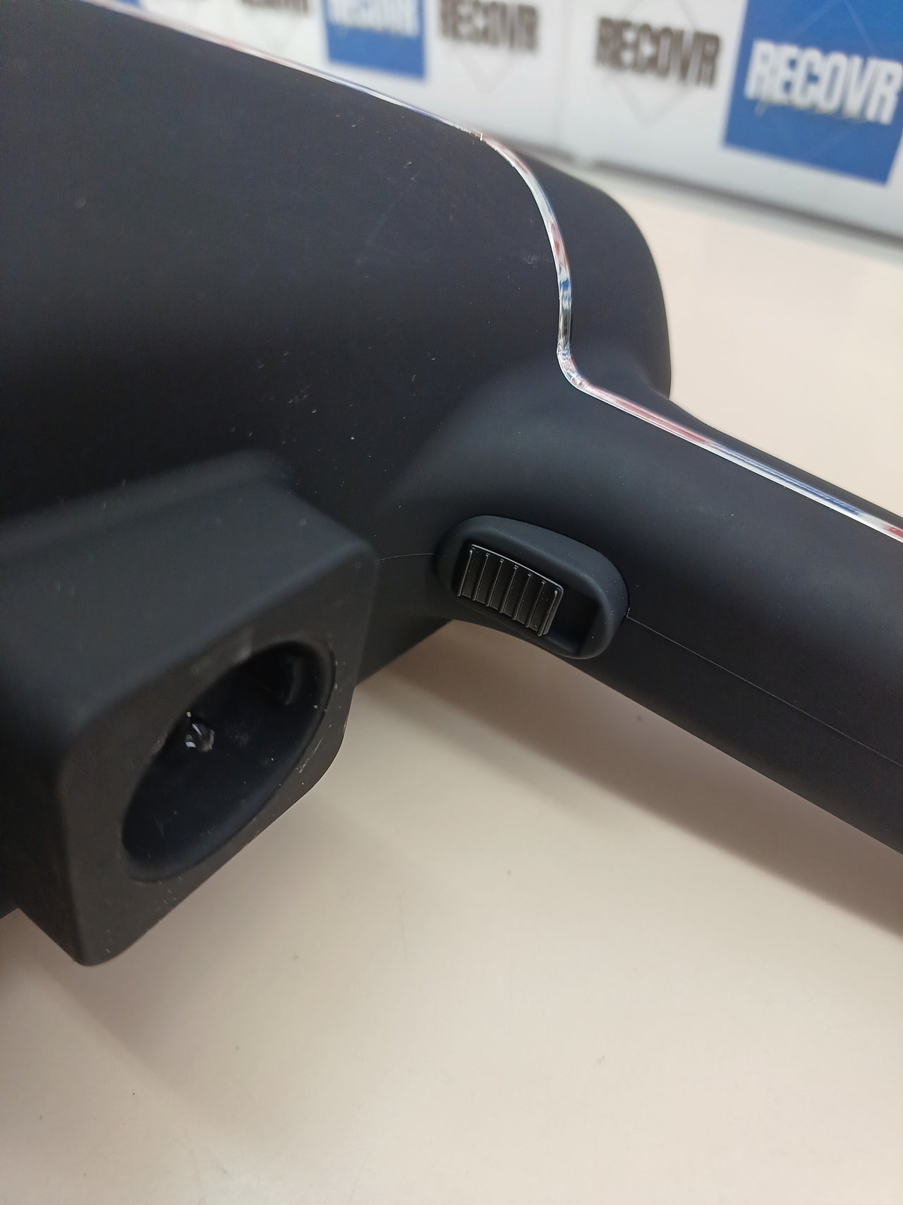 Plancha vertical viaje 2000 W, rápida y eficaz STEAMONE