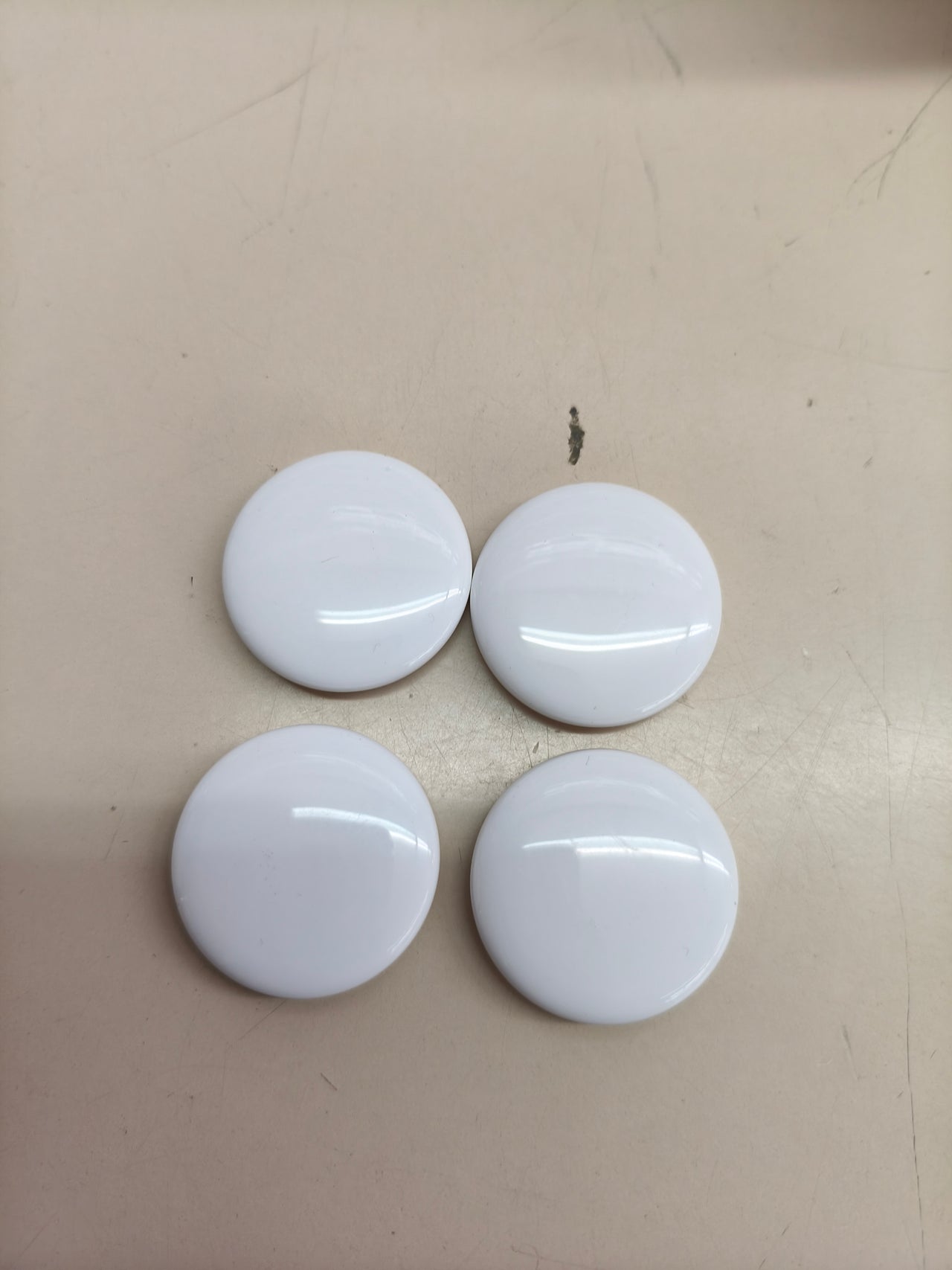 Apple Paquete de 4 AirTag (1.ª generación)