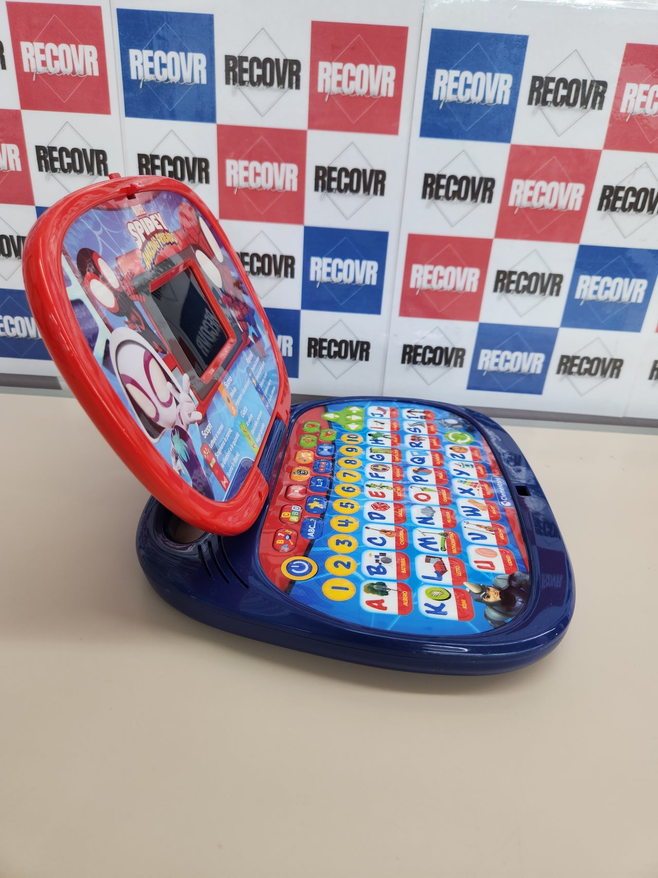 Laptop educativa Kid Marvel Spidey para niños de 3 años