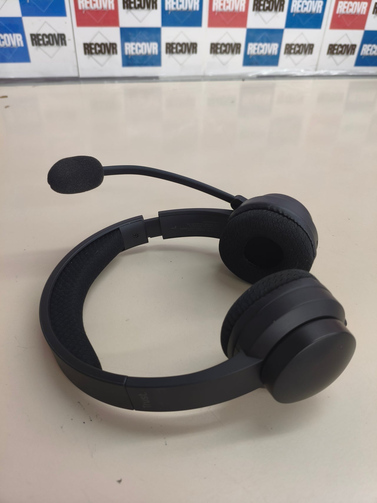 Auriculares Bluetooth Trust Roha II con micrófono ENC