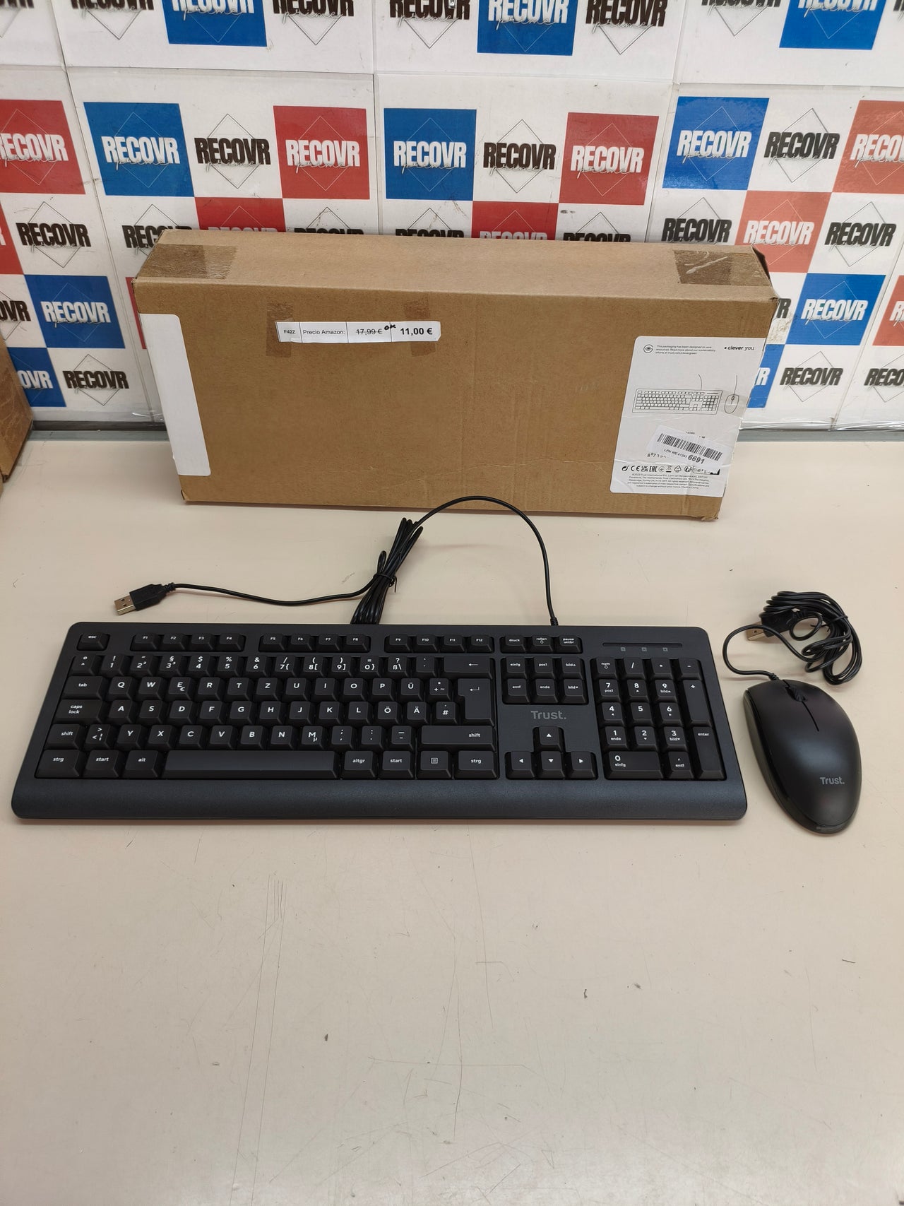 Pack teclado y ratón con cable Trust Taro, QWERTZ alemán
