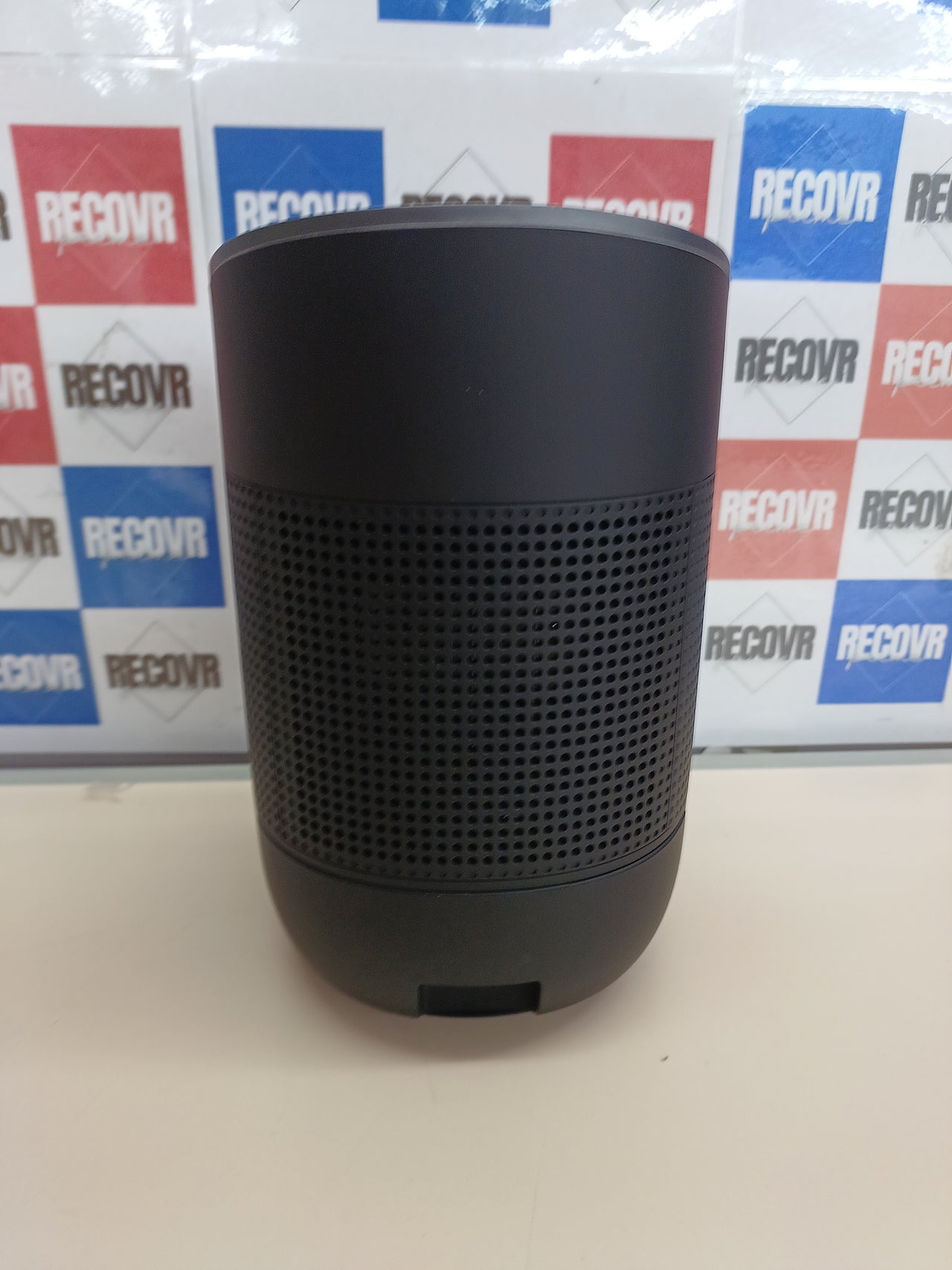 Deshumidificador eléctrico silencioso 300 ml/día bajo consumo 23 W – Cecotec