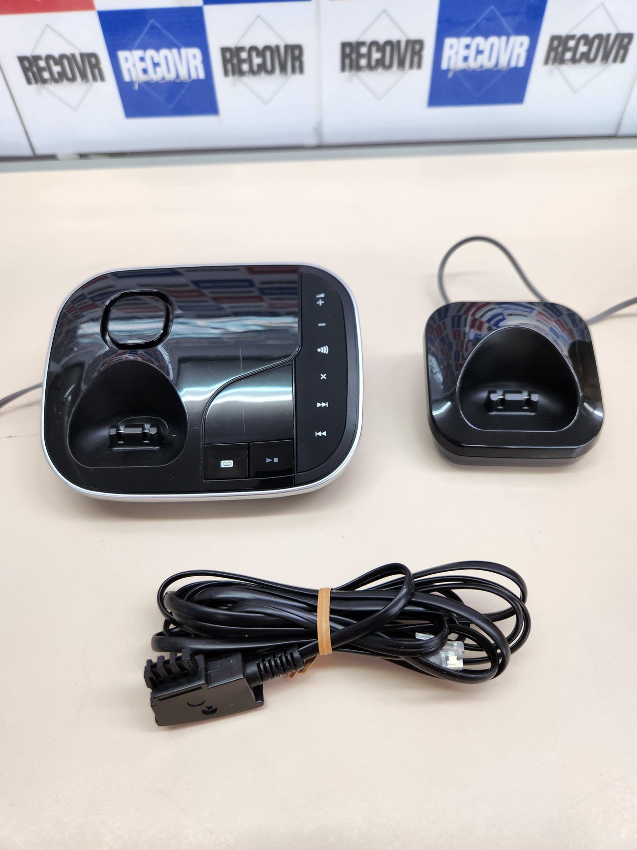 Teléfono Fijo Inalámbrico Altavoz SMS 250 entradas Panasonic KX-TGJ322