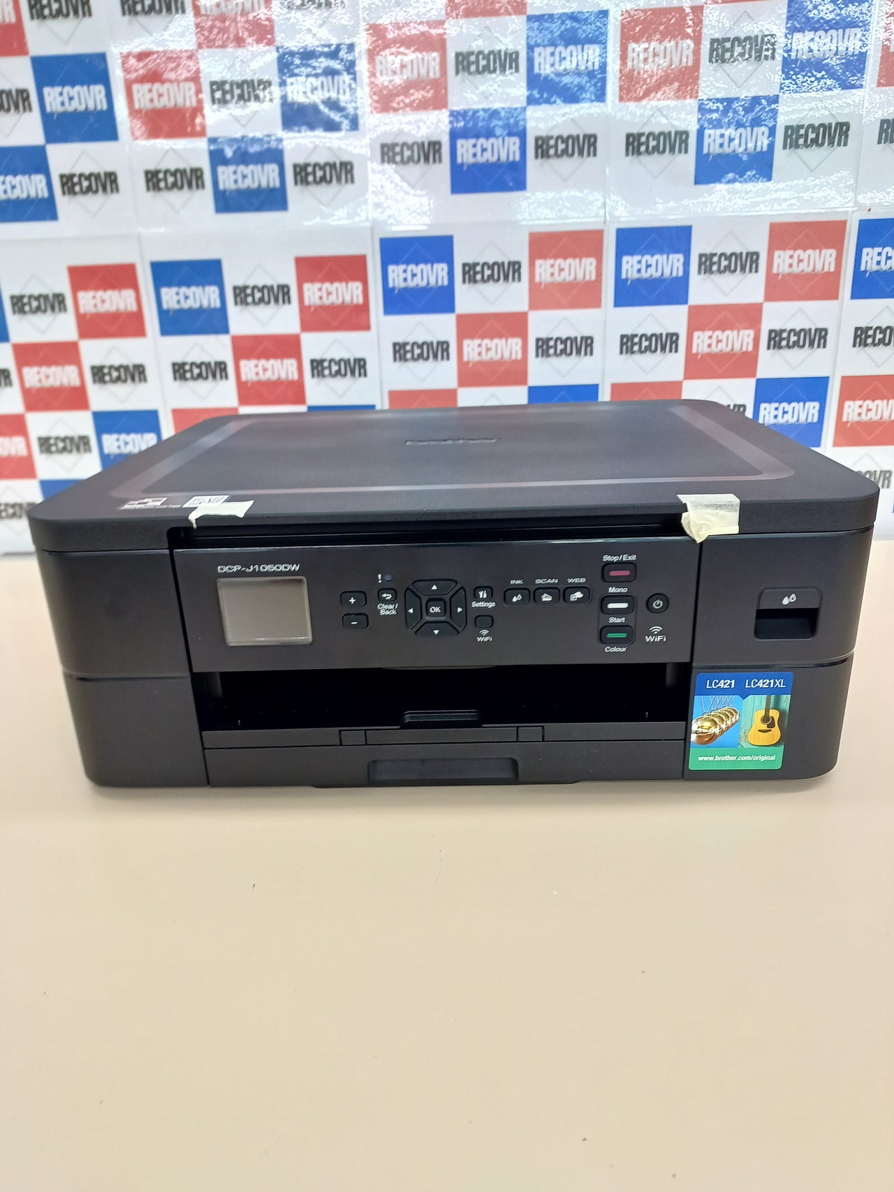 Brother DCPJ1050DW Impresora Multifunción de Tinta con WiFi, WiFi Direct, Conexión a Dispositivos Móviles e Impresión Automática a Doble Cara