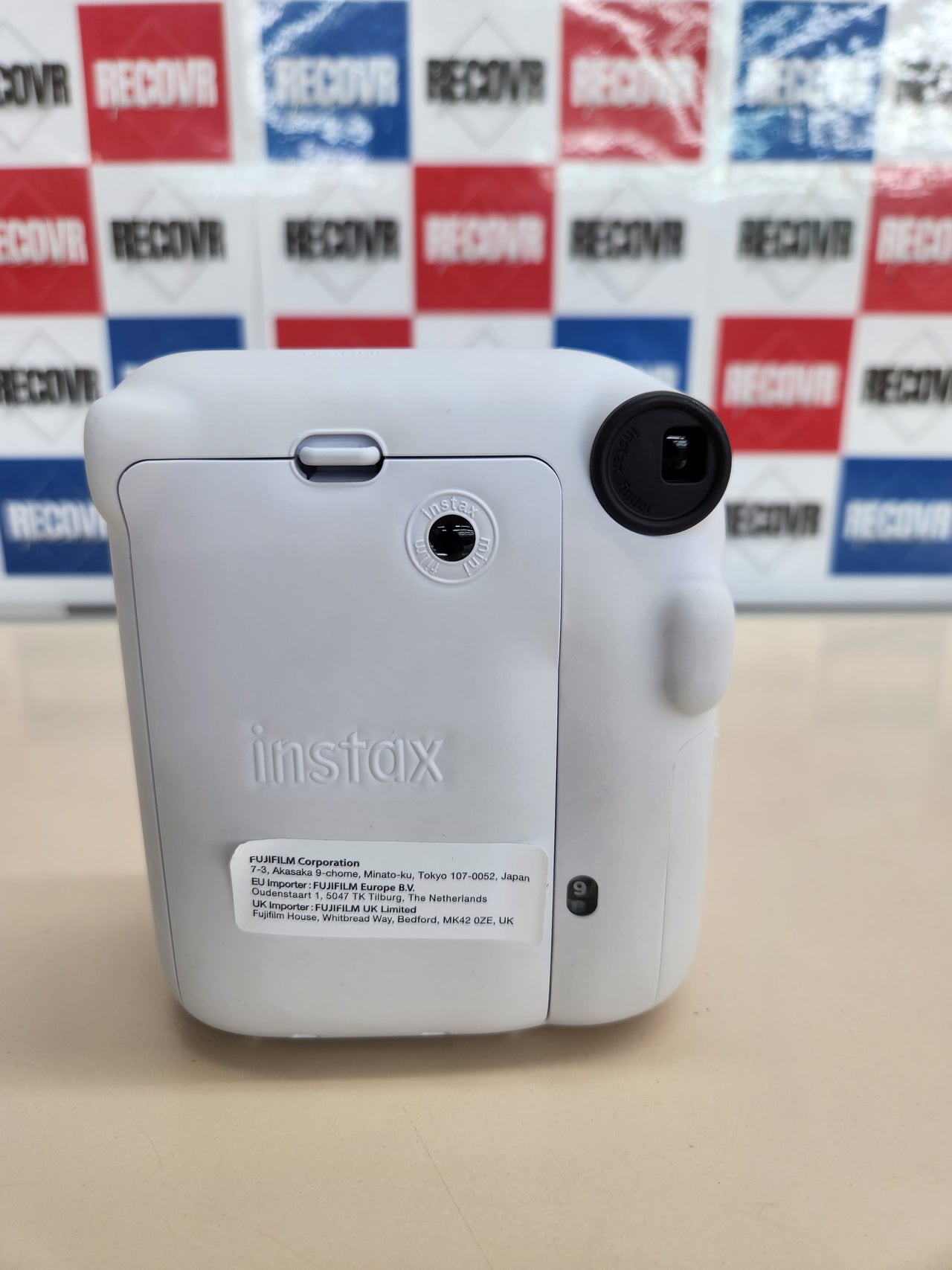 Cámara Instax Mini 12, color  Clay White