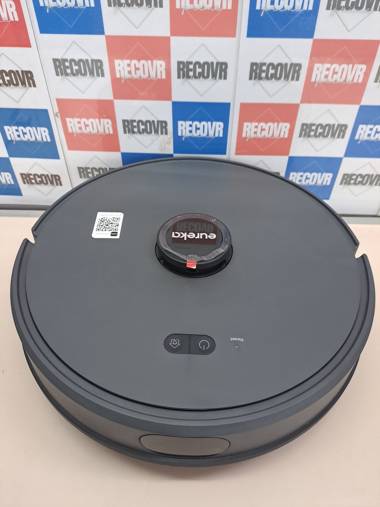 Robot aspirador Eureka E6 Plus