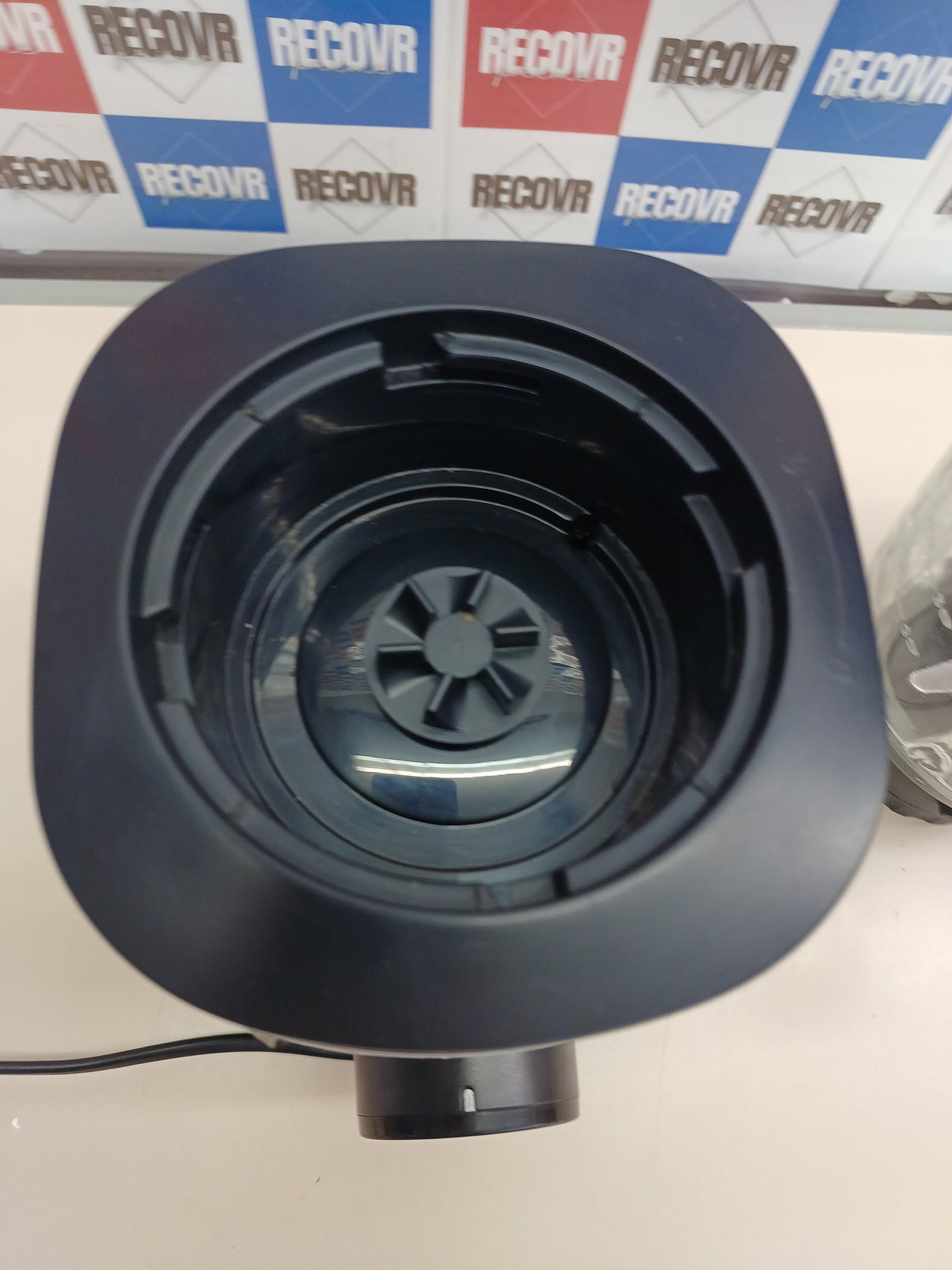 Batidora vaso 1400W 1,75L 6 cuchillas - AEG