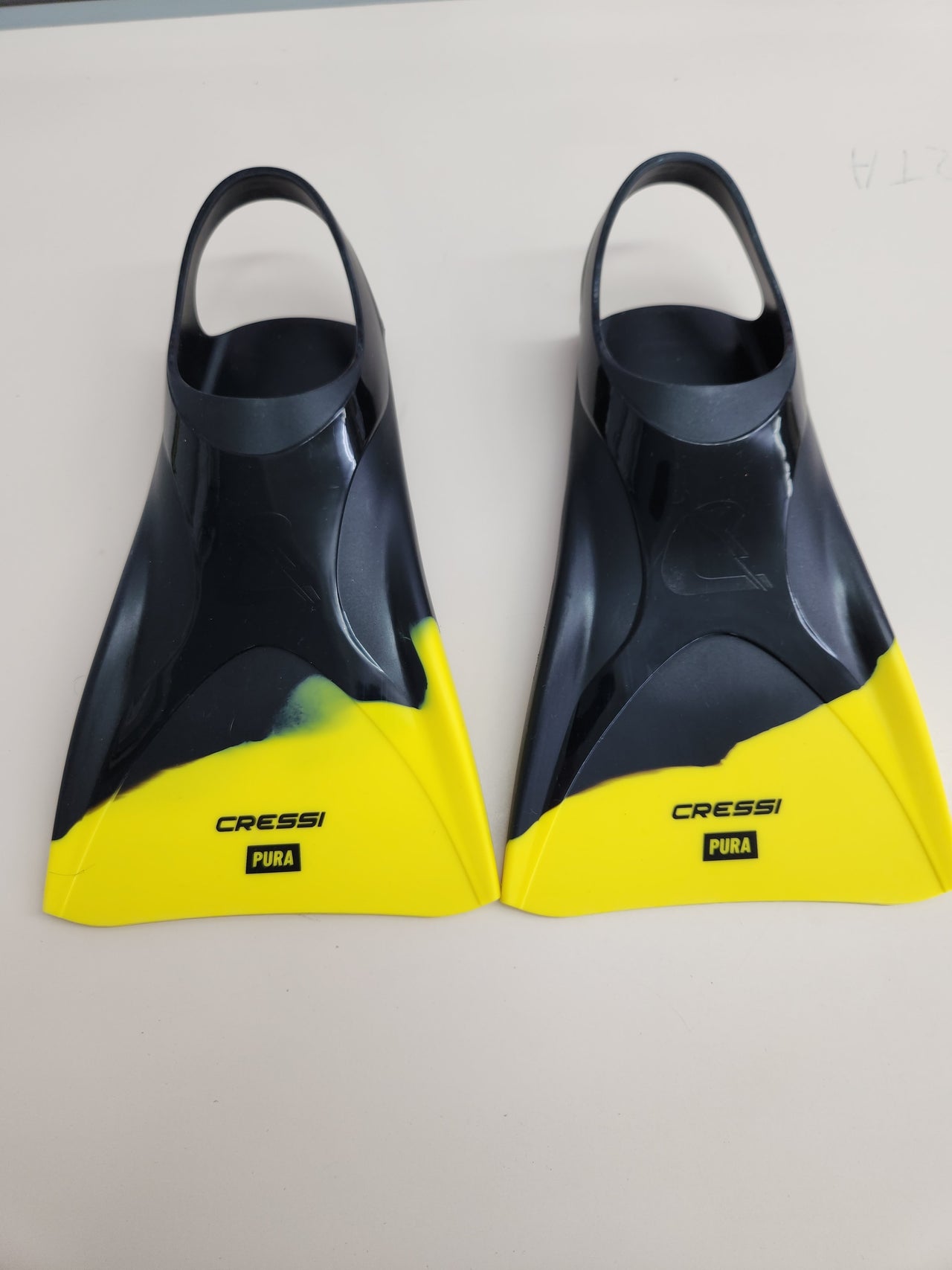 Aletas XS 35-38Cressi Pura Fins silicona unisex