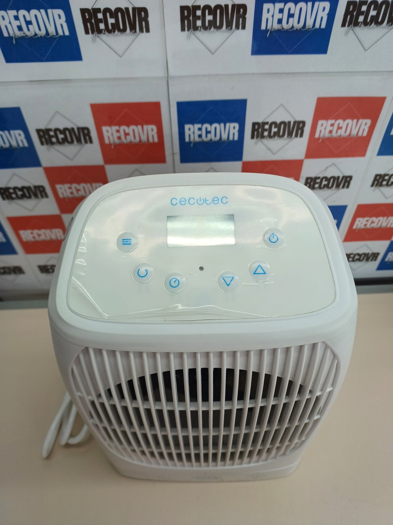 Calefactor baño 2000 W oscilante con pantalla LCD - Cecotec