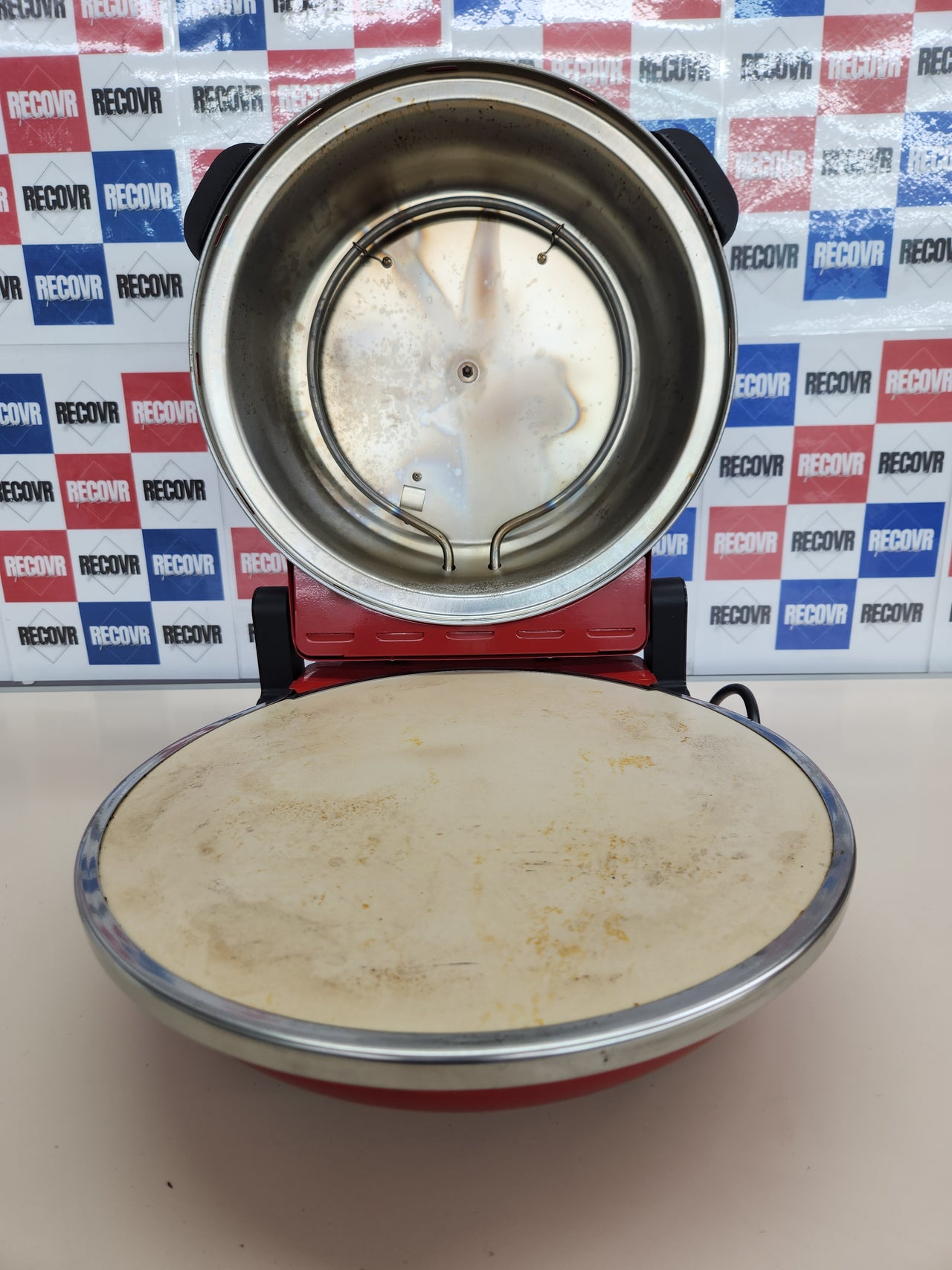 Ariete 919 - Horno para pizza en 4 minutos, 1200 W, 5 niveles temperatura, diámetro 33 cm, regulador de tiempo 30 minutos y temperatura, indicador luminosos encendido/apagado, color rojo negro