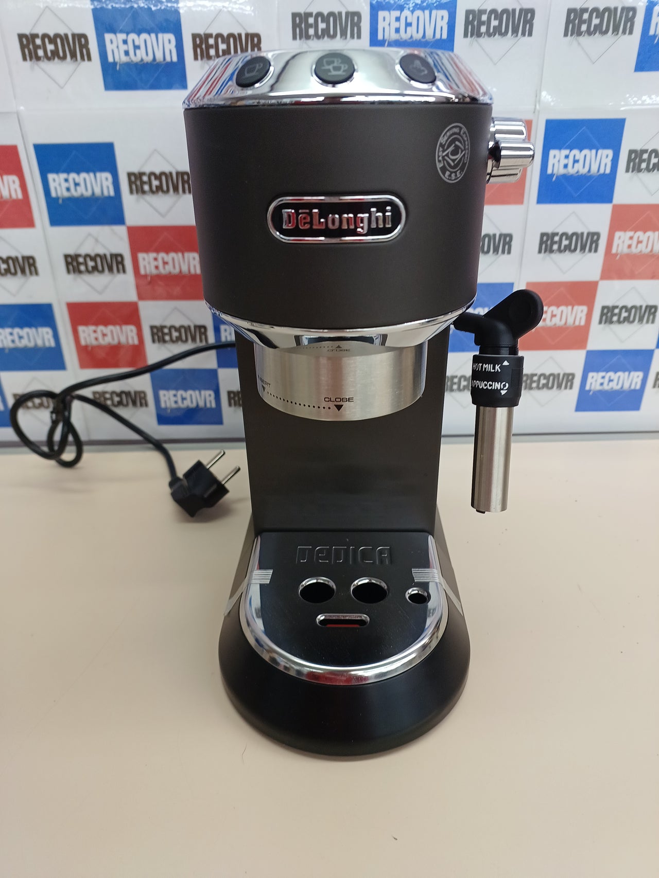 Cafetera espresso bomba acero 1,3 L negra - De'Longhi