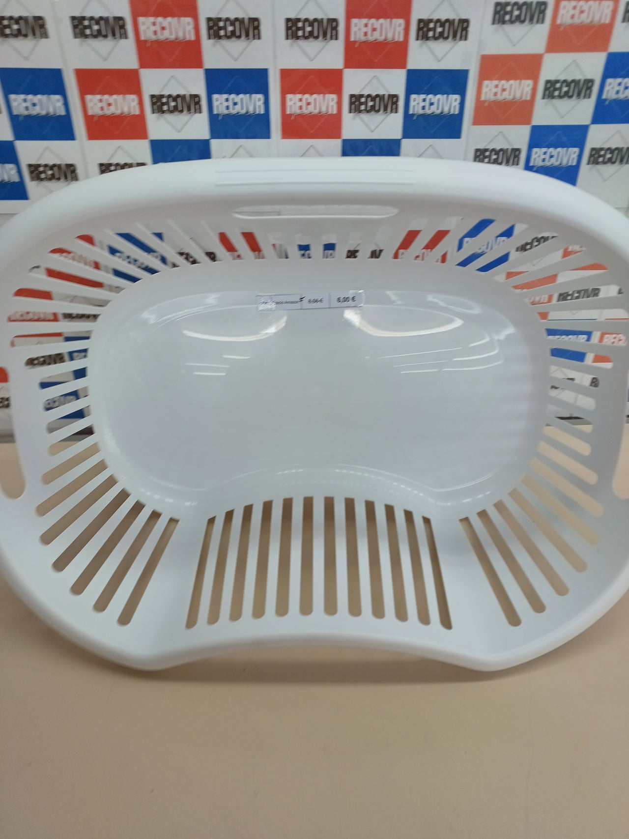 Cesta colada ergonómica 8kg blanca Tatay