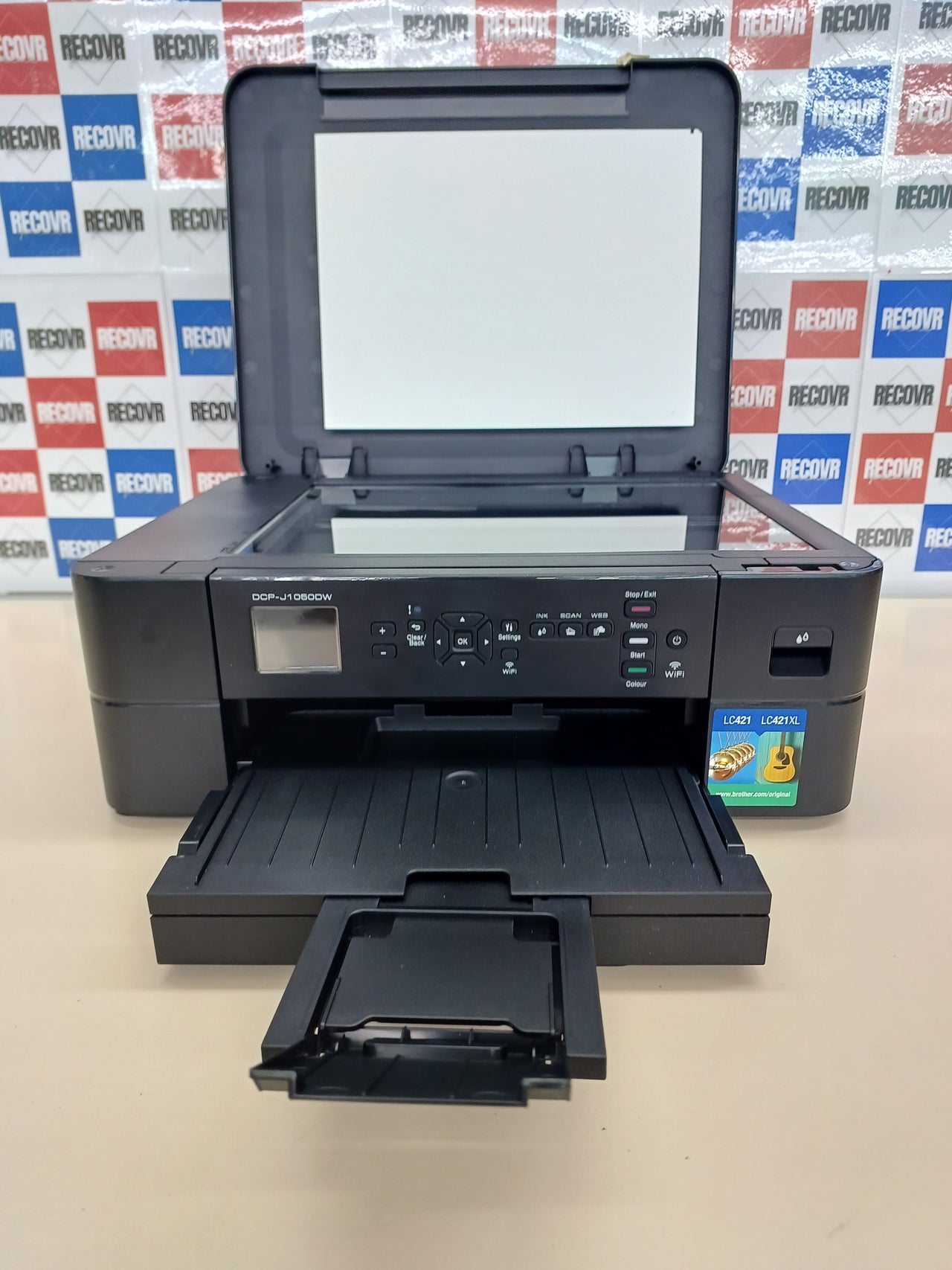 Brother DCPJ1050DW Impresora Multifunción de Tinta con WiFi, WiFi Direct, Conexión a Dispositivos Móviles e Impresión Automática a Doble Cara