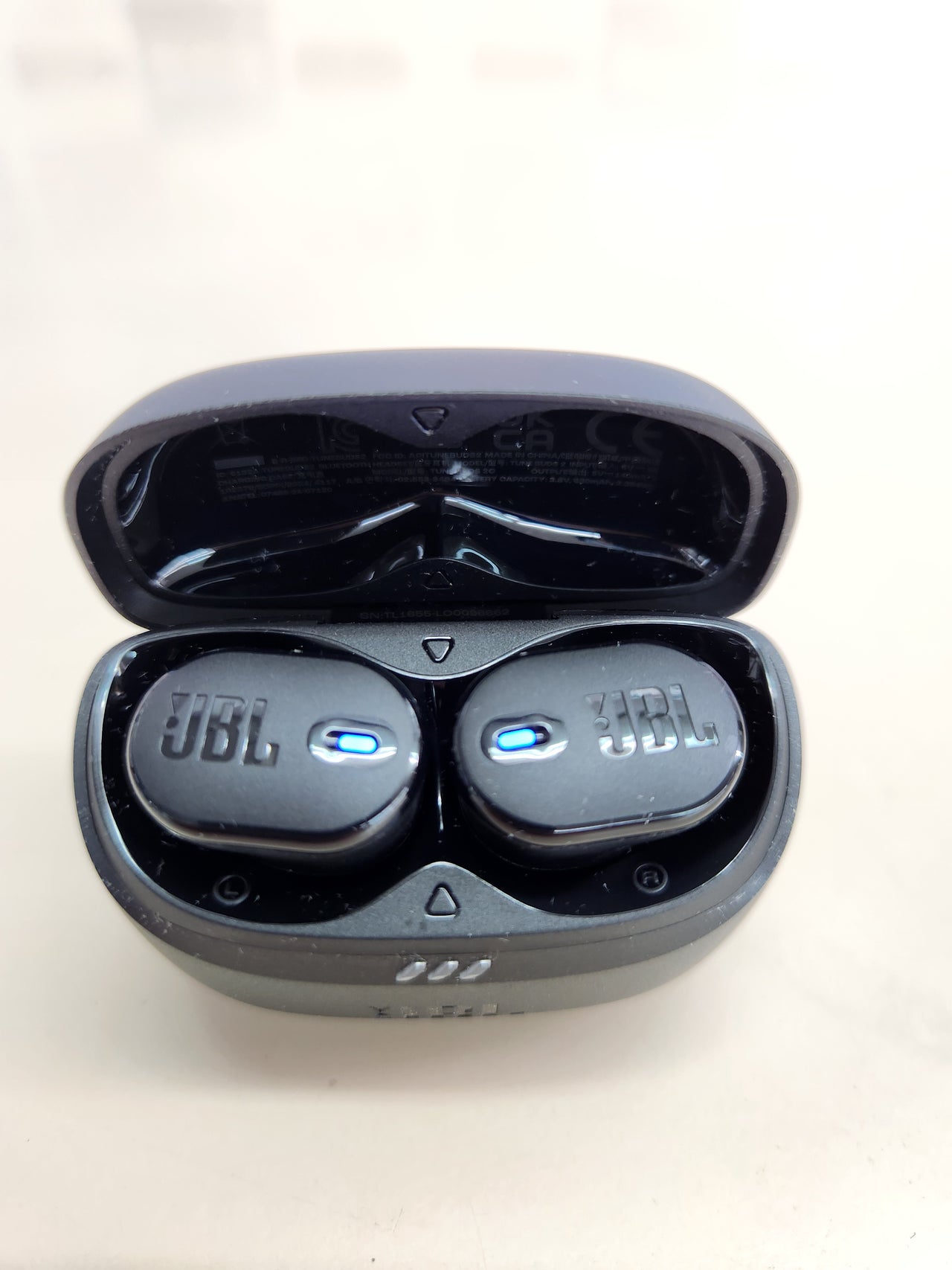 Auriculares inalámbricos JBL Tune Buds 2 cancelación Ruido