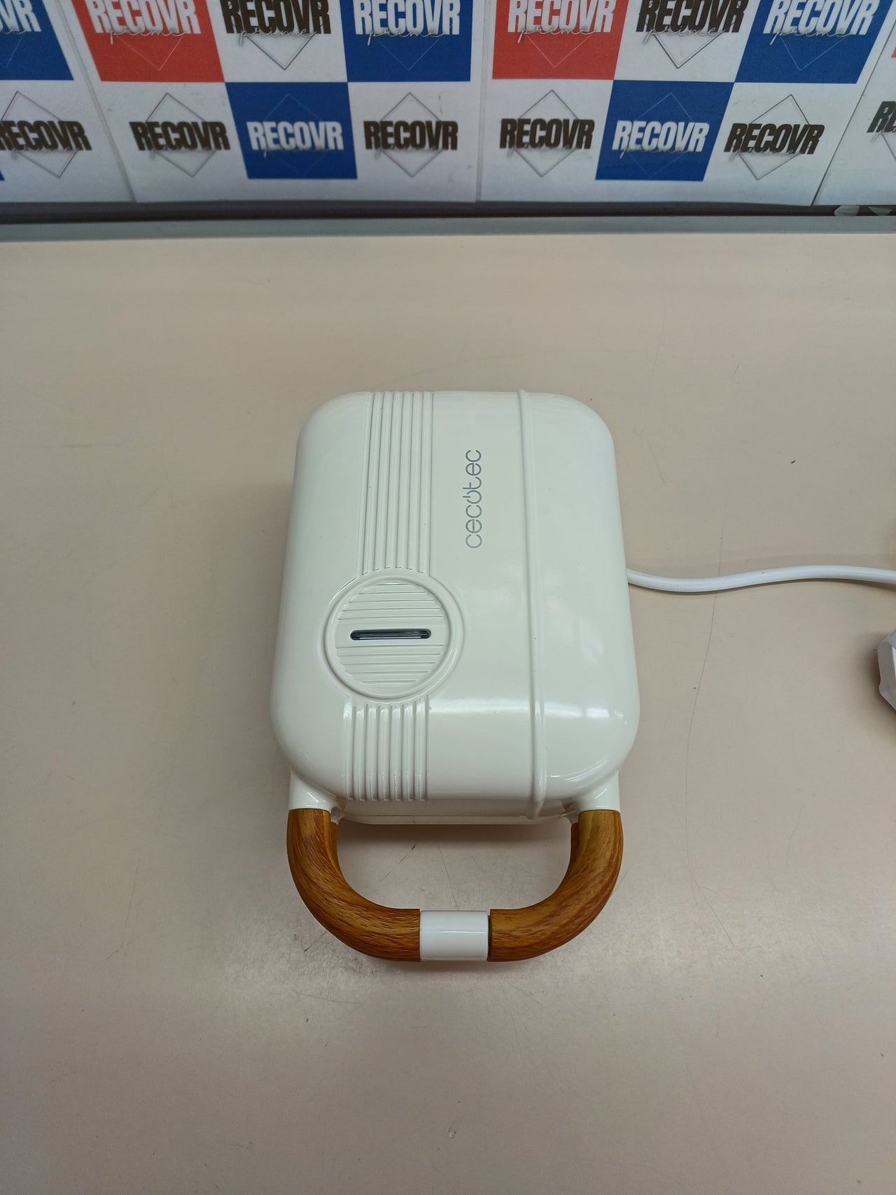 Sandwichera Cecotec Rock’nToast Retro 700W