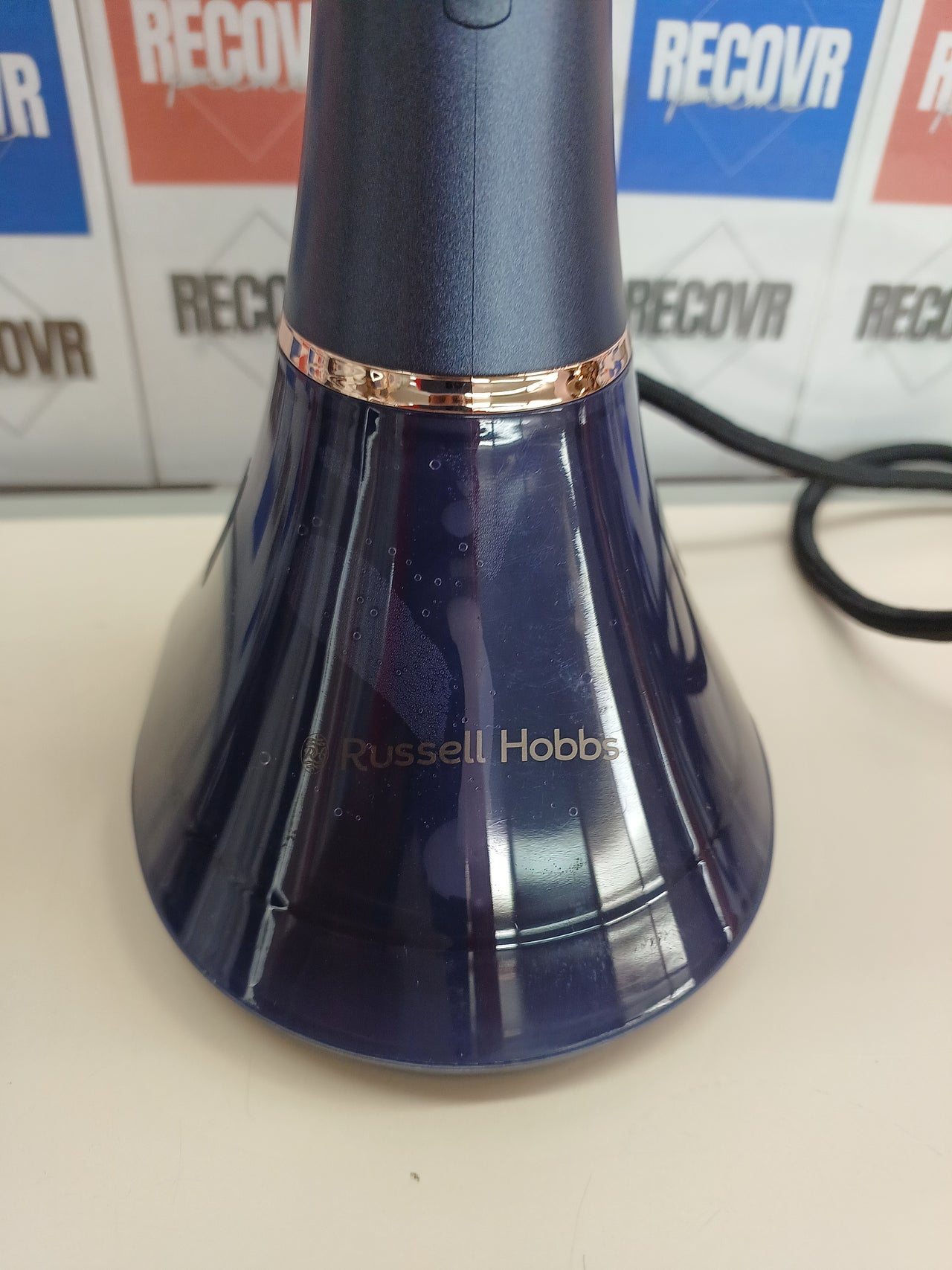 Plancha vertical vapor 1800 W con aroma – Russell Hobbs
