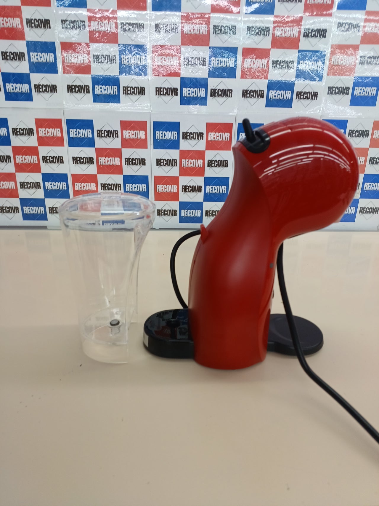 Cafetera cápsulas compacta 1500W Piccolo XS De'Longhi