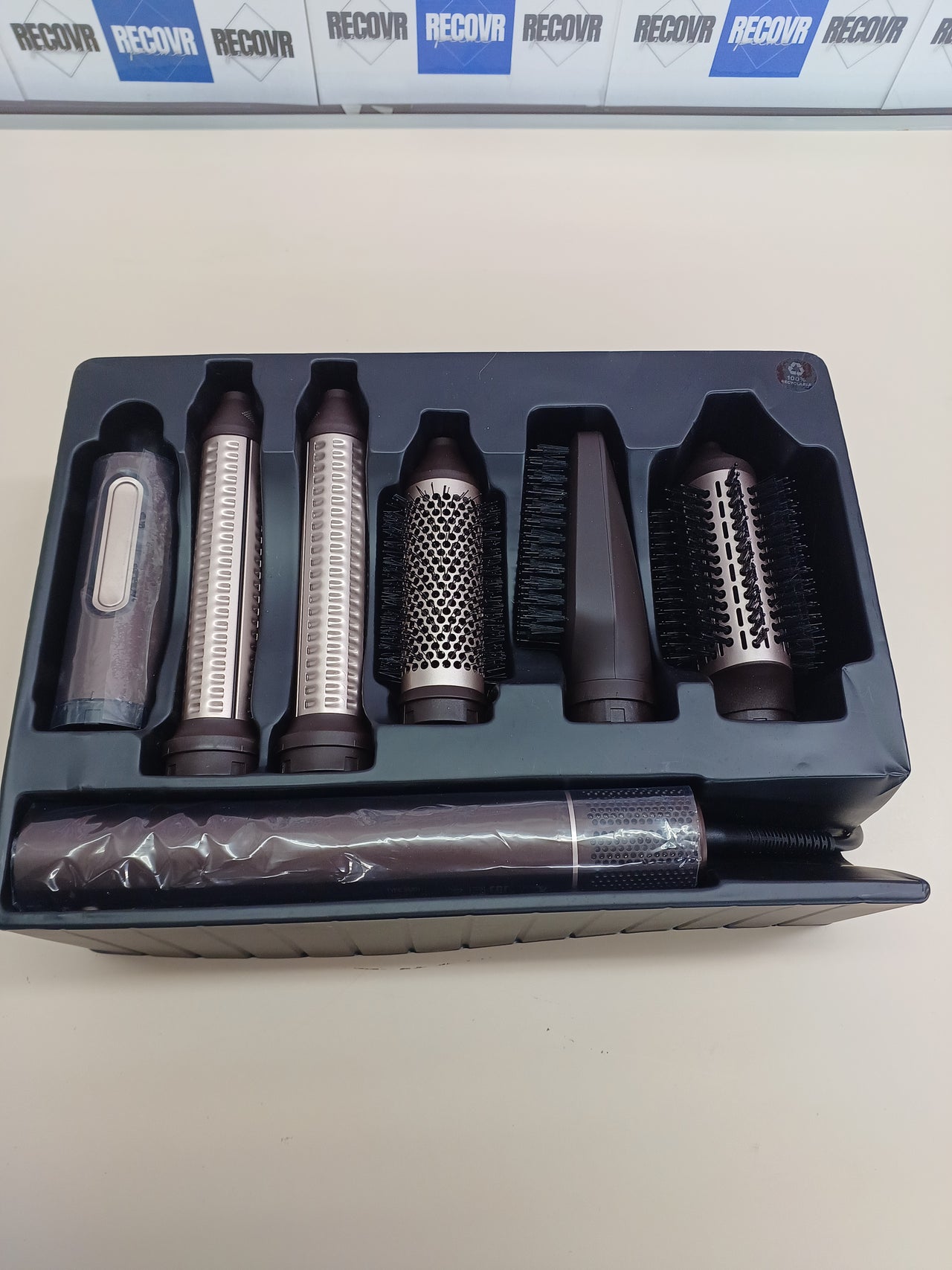 Bellissima Prodigy, moldeador de aire caliente, tecnología Ion-Ceramic, tecnología Coanda, motor digital, control de calor, filtro autolimpiante, 3 temperaturas, 1200 W, 6 accesorios